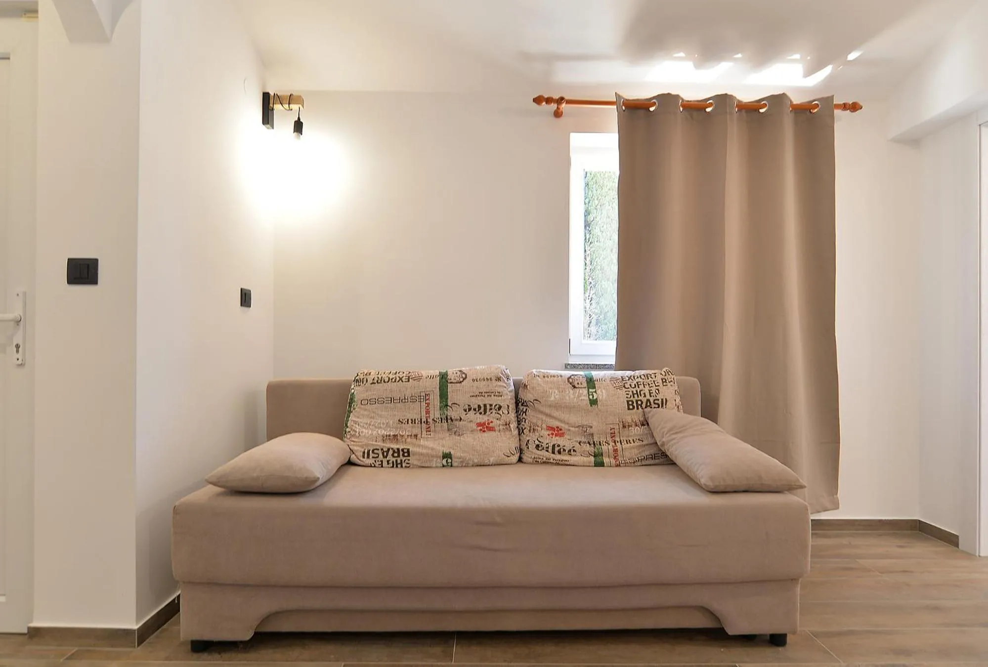 Apartments Elizabeta 1701