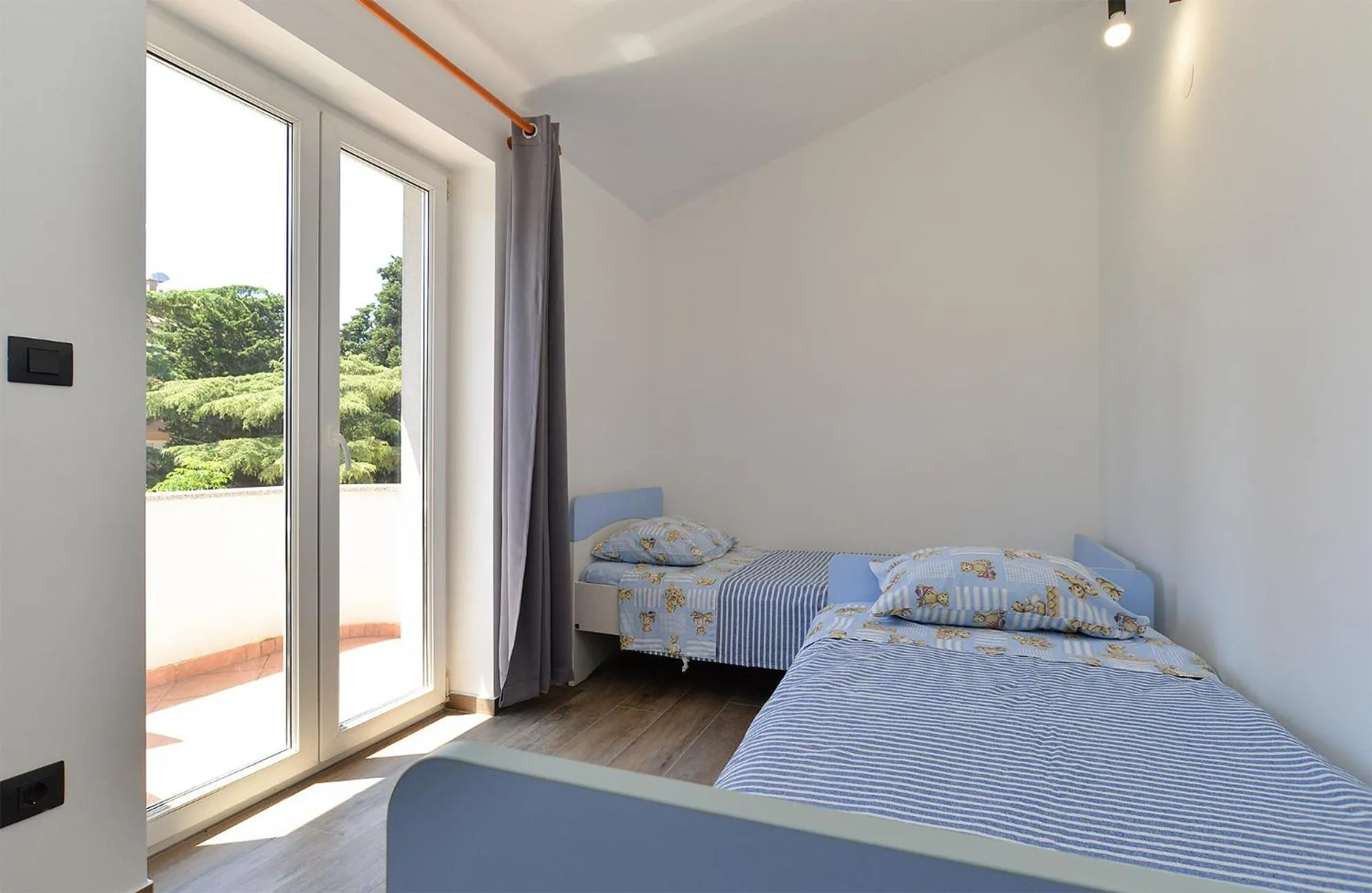 Bed in Apartments Elizabeta 1701