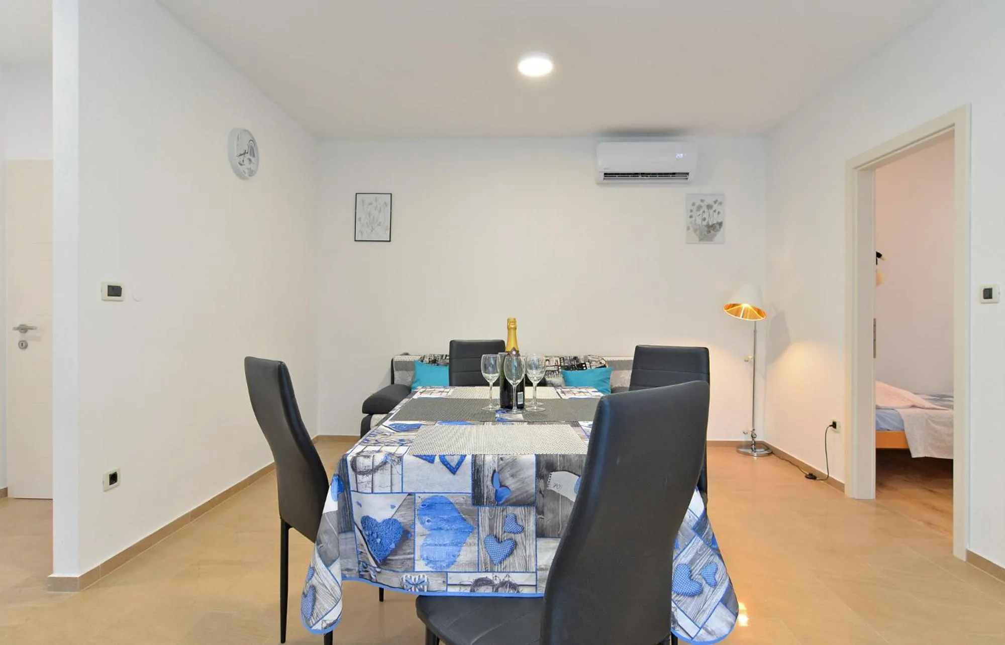 Apartments Elizabeta 1701