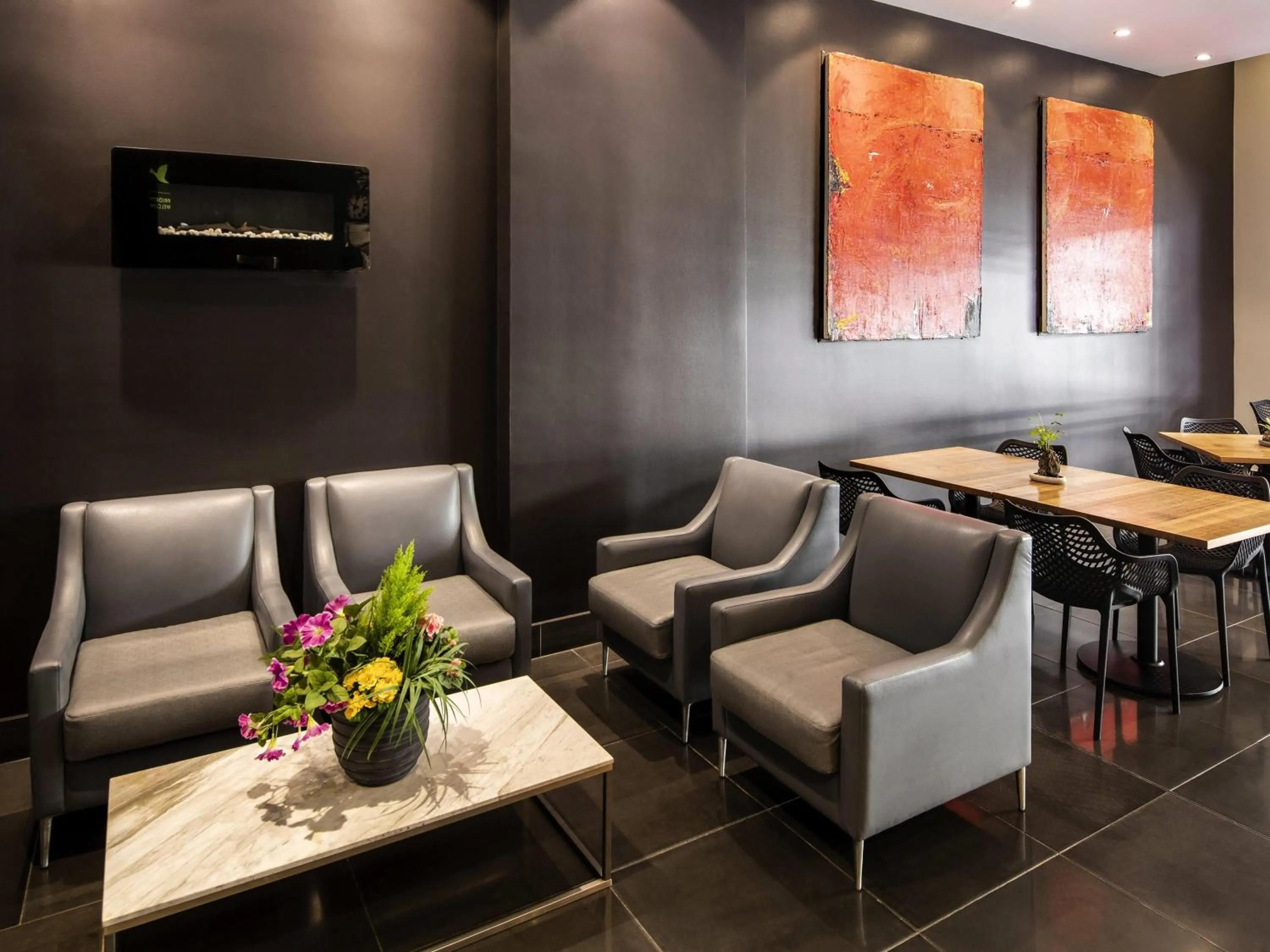 Property building in ibis Sydney World Square