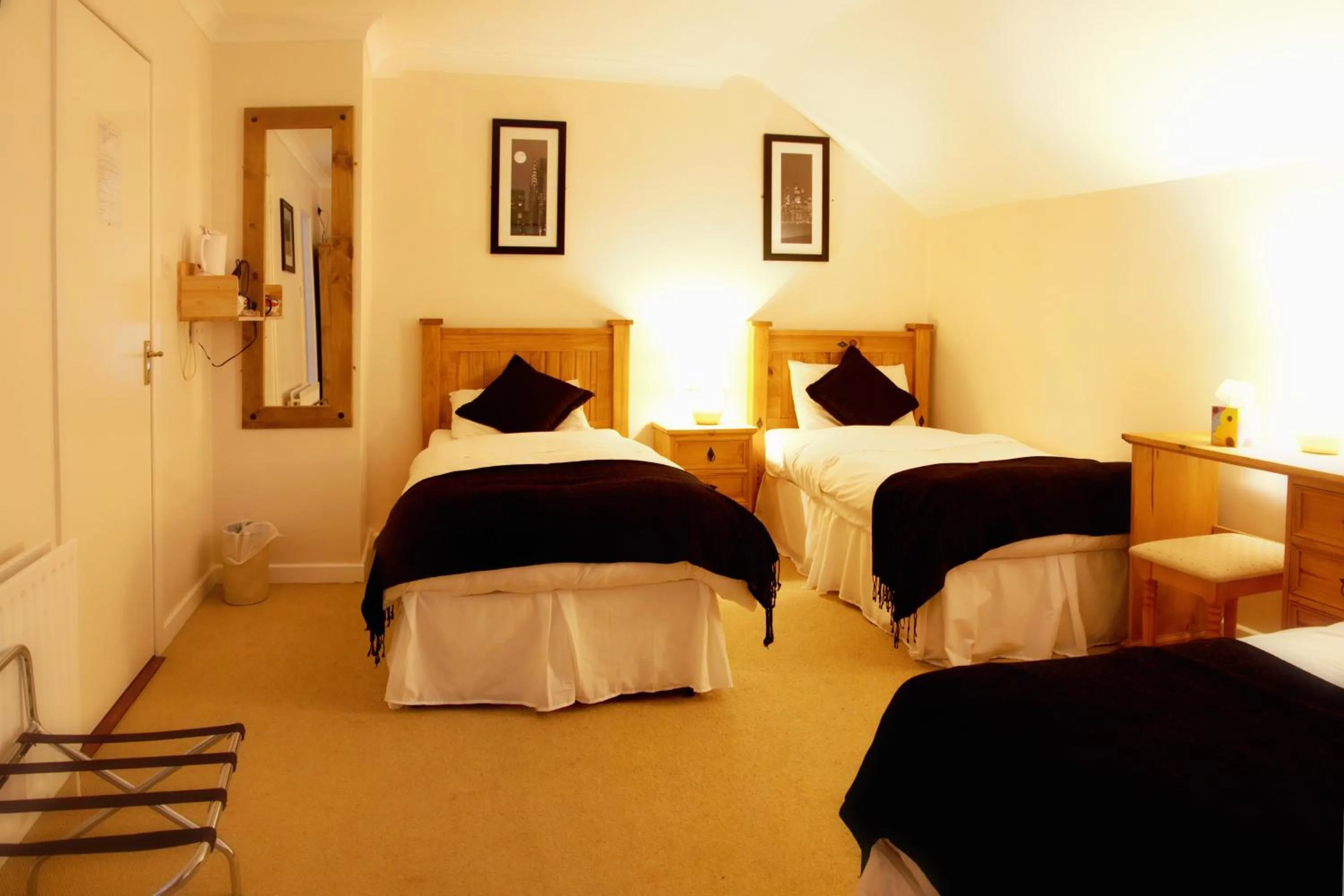 Bed in Woodside Lodge accomodation