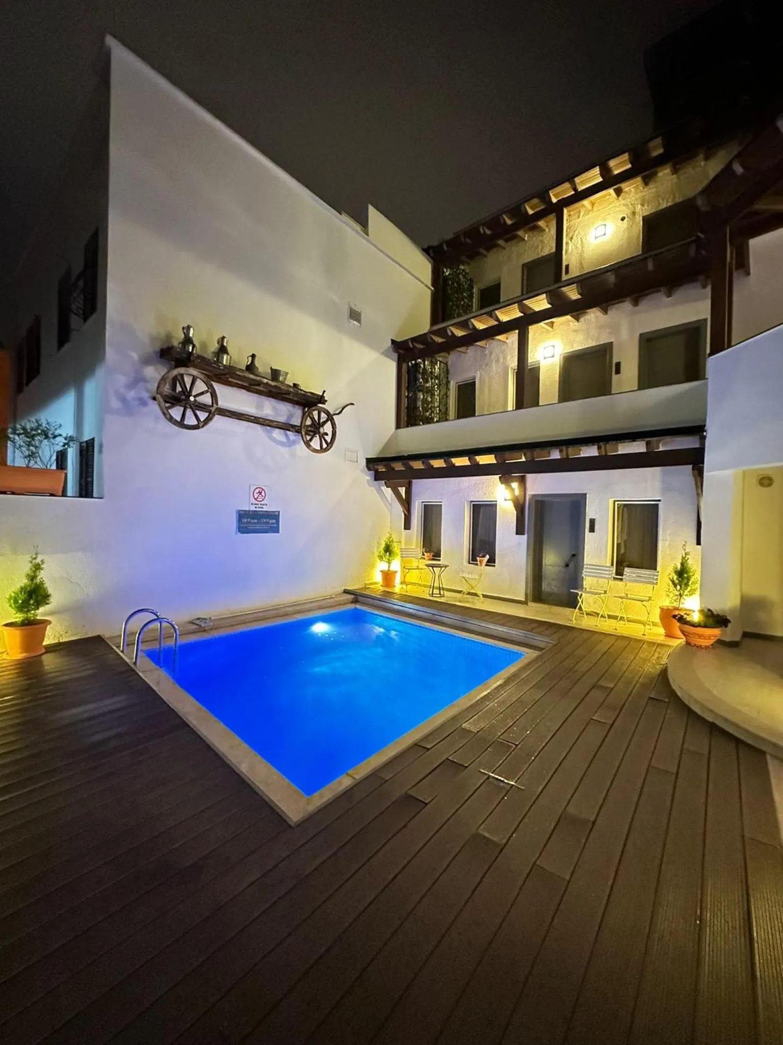 Property building, Swimming Pool in 7 Art Feslegen Hotel By Egeos