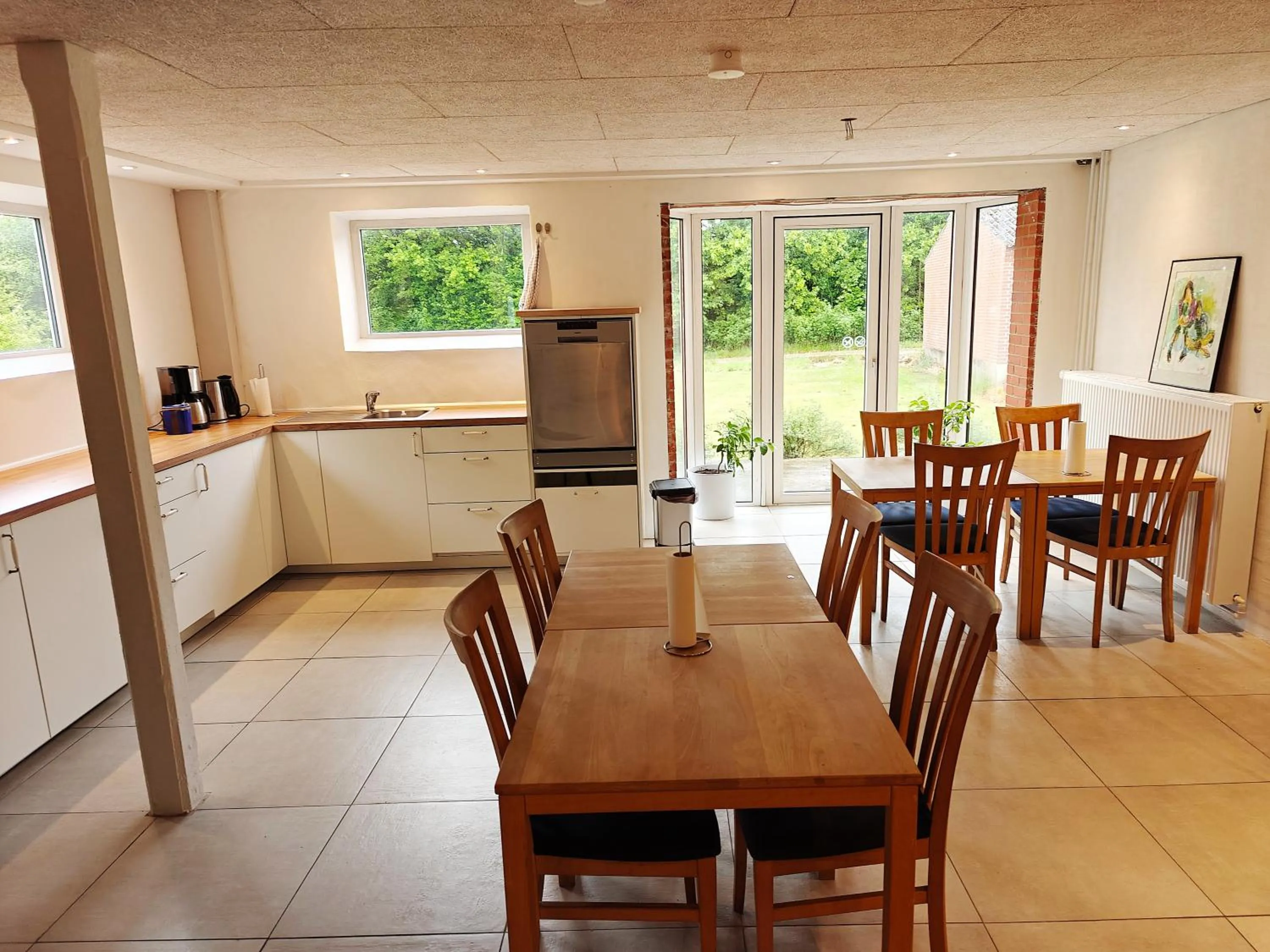 Communal kitchen in Kyndestoft Bed & Breakfast