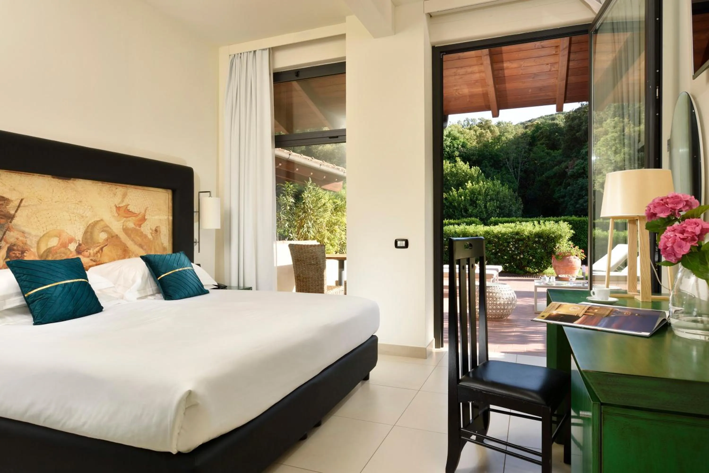 Bed in Argentario Lagoon Resort & Spa