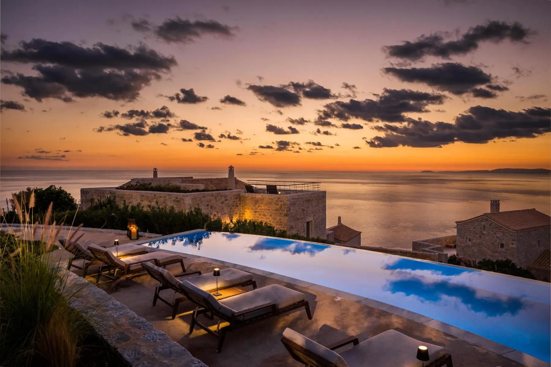 Swimming pool in Ariá Estate Suites & Spa