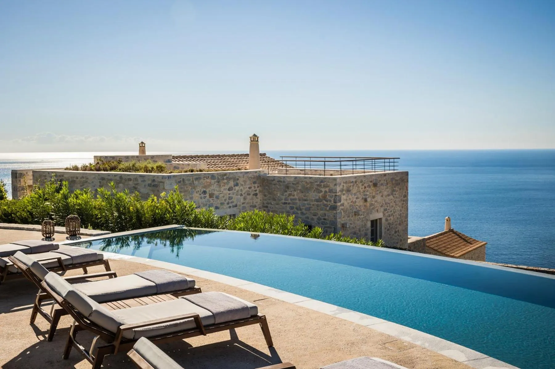 Swimming pool in Ariá Estate Suites & Spa