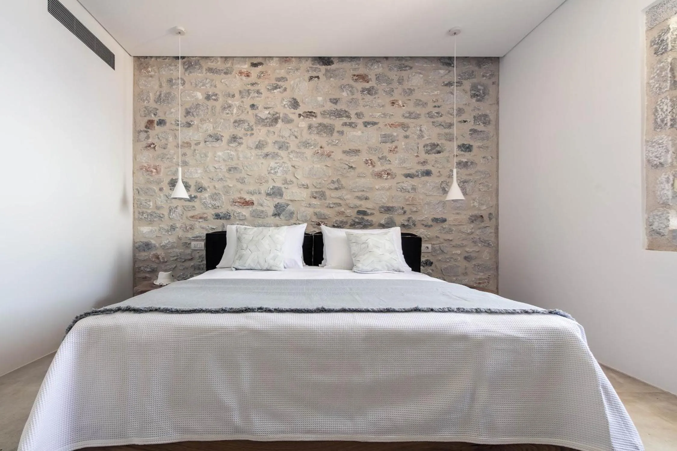 Photo of the whole room, Bed in Ariá Estate Suites & Spa