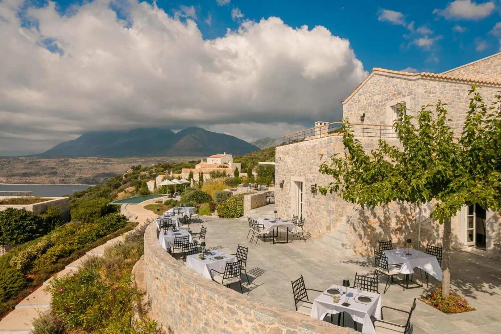 Restaurant/places to eat in Ariá Estate Suites & Spa