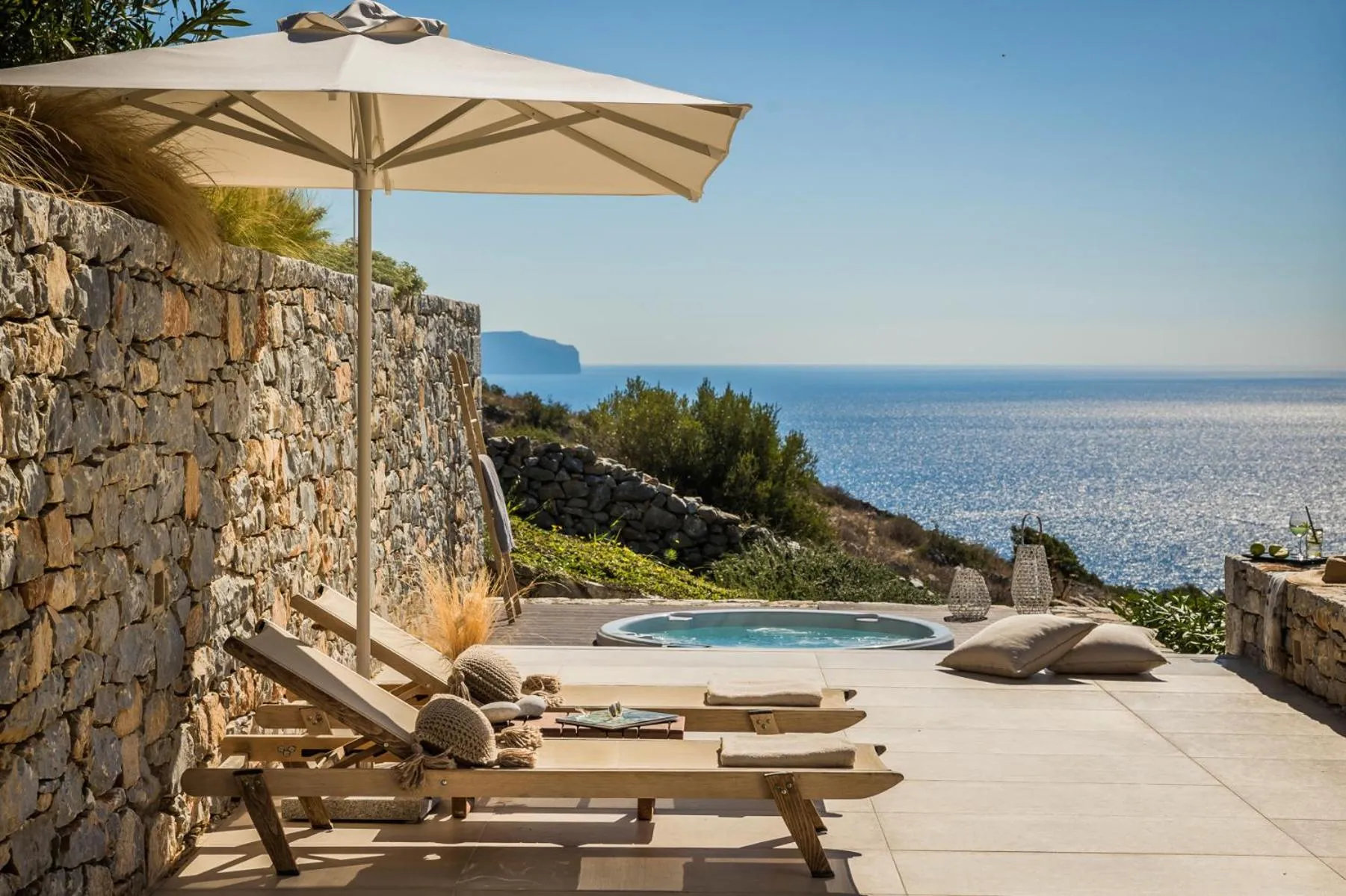 Day in Ariá Estate Suites & Spa