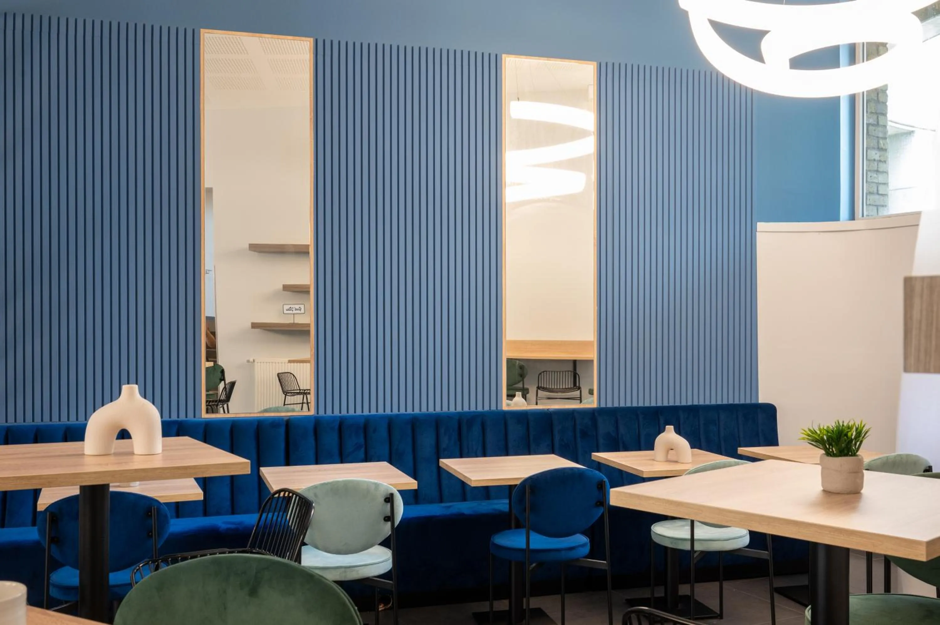 Lobby or reception in Nemea Appart Hotel Elypseo Strasbourg Port