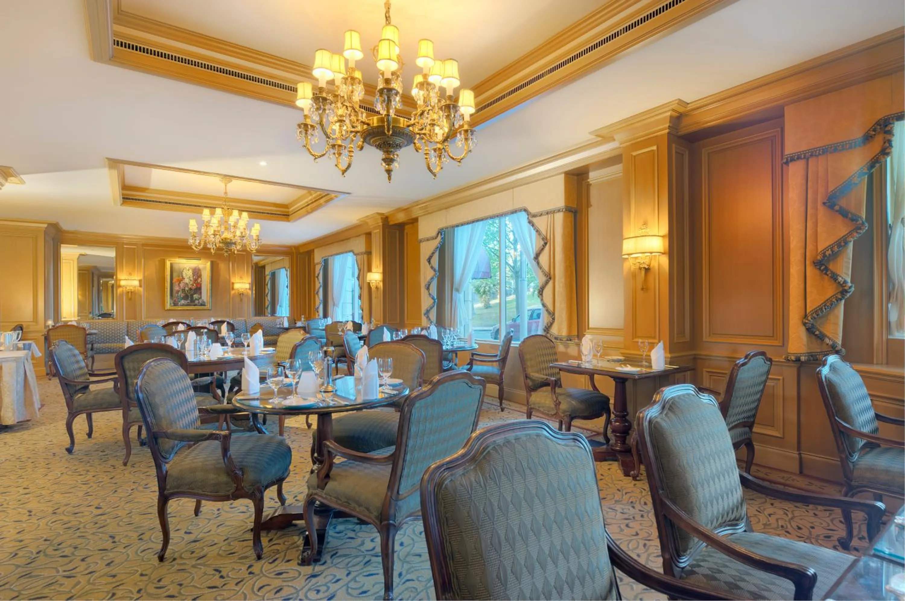 Restaurant/places to eat in Sir Stamford Circular Quay