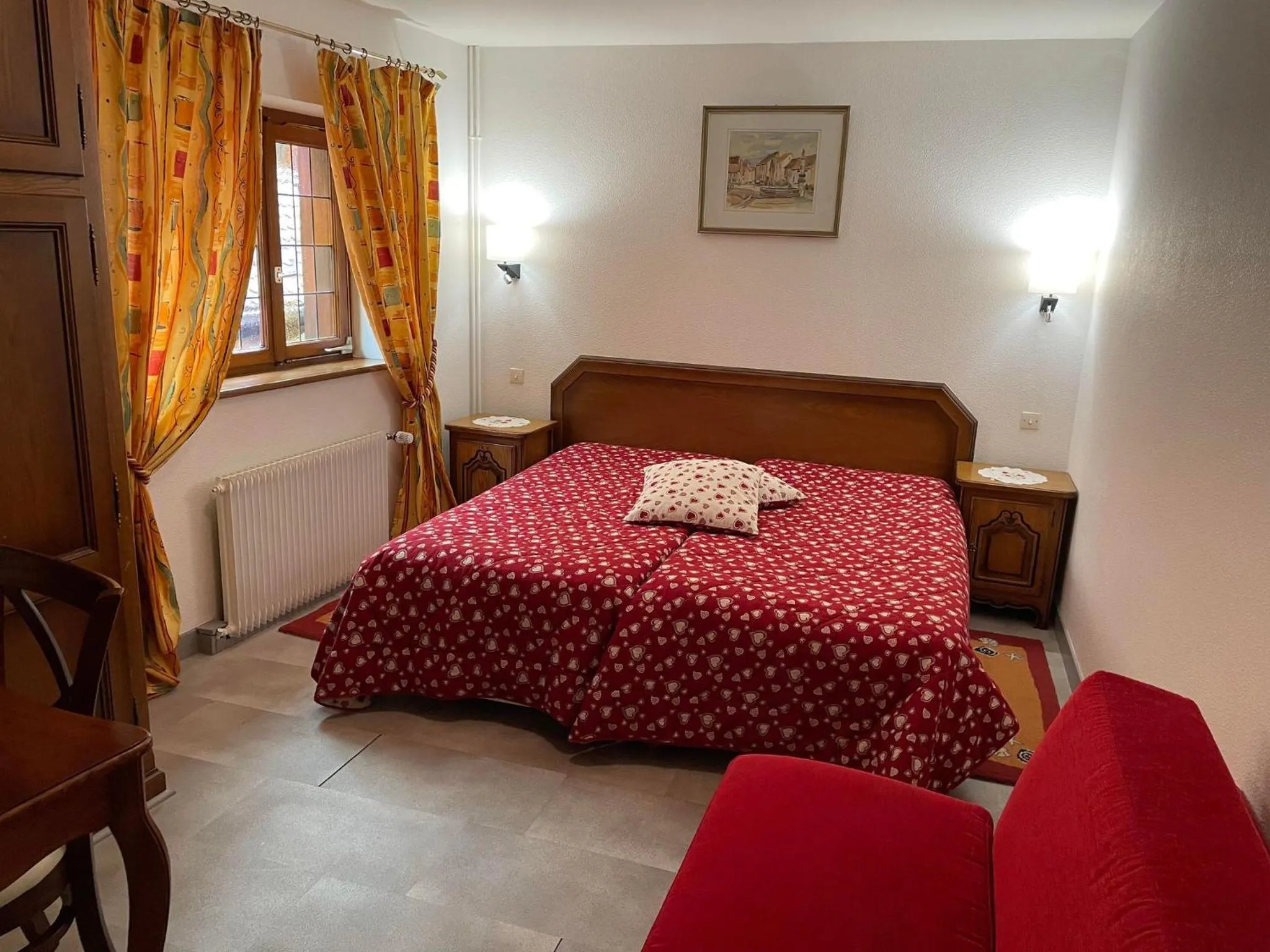 Bedroom, Bed in Hôtel Restaurant À la ville de Nancy