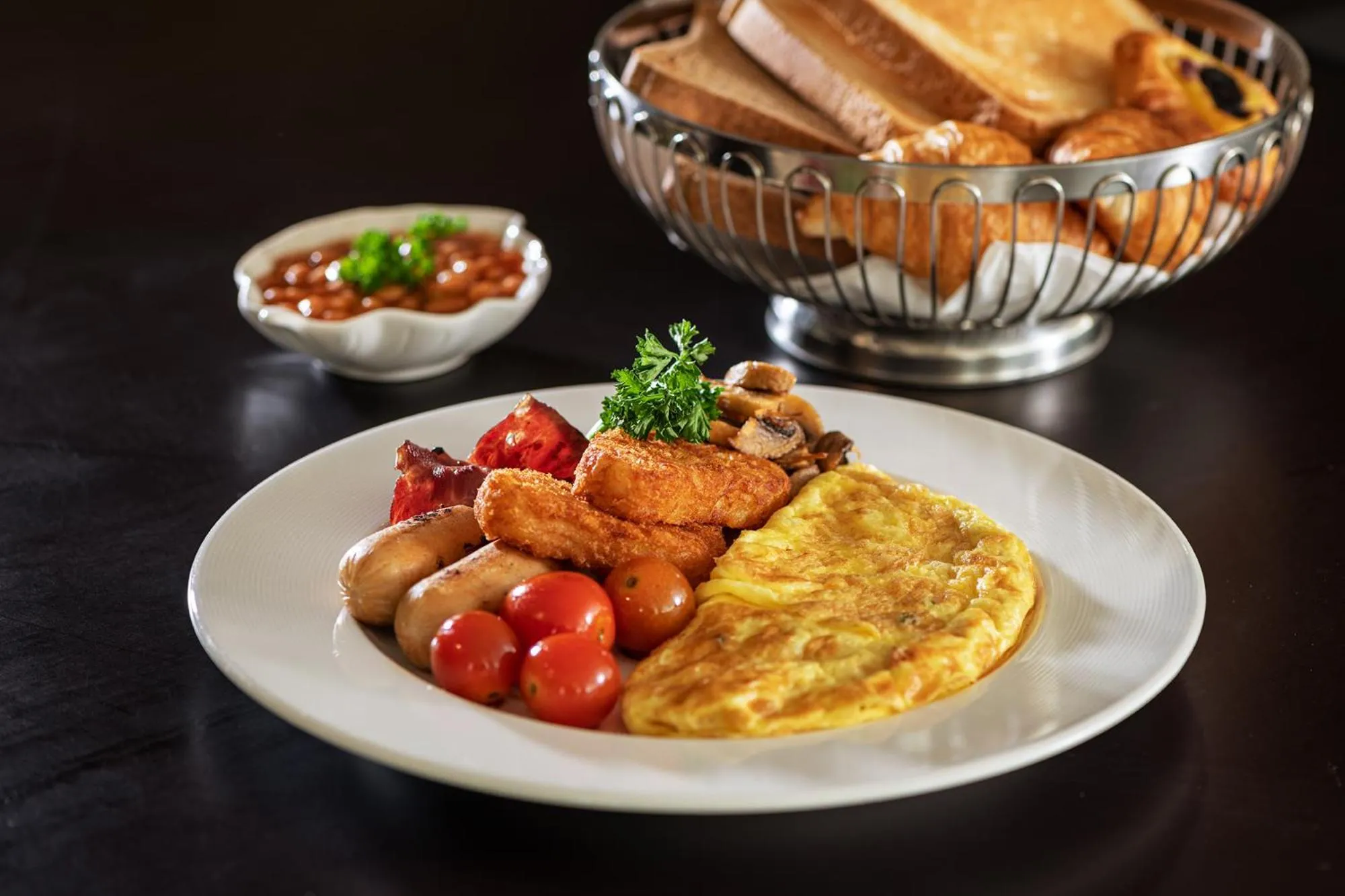 Food in Four Points by Sheraton Production City, Dubai