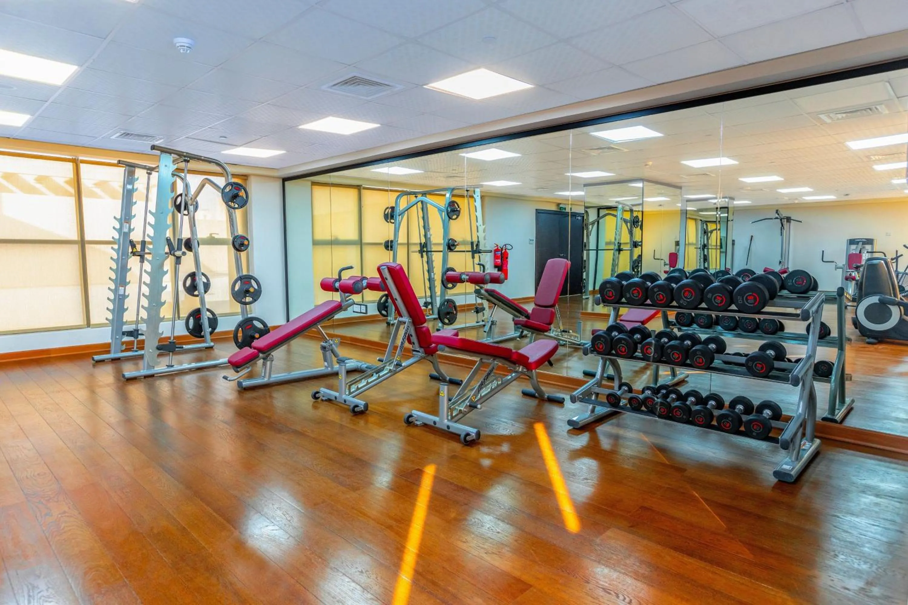 Fitness centre/facilities in Four Points by Sheraton Production City, Dubai