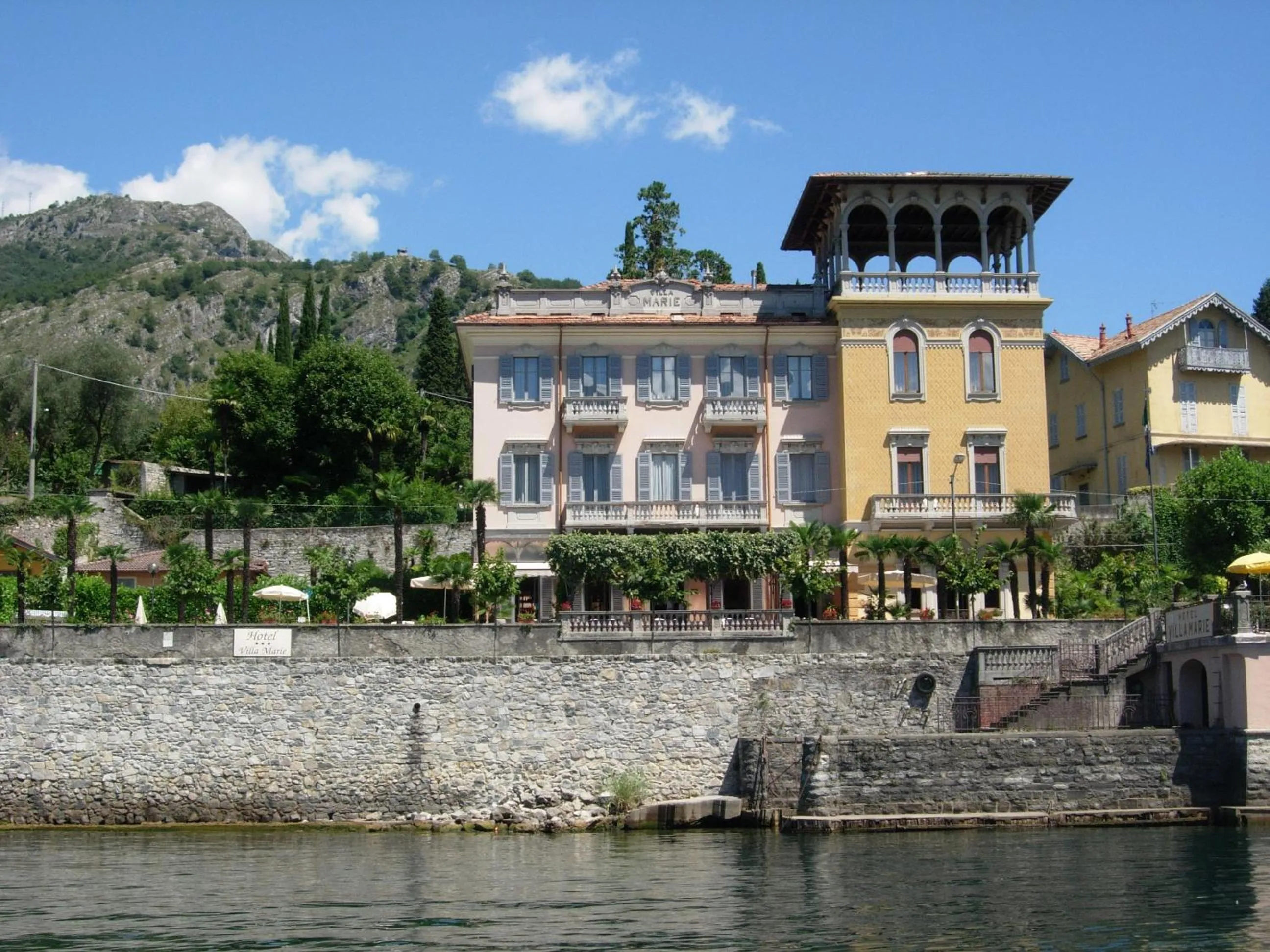 Property building in Hotel Villa Marie