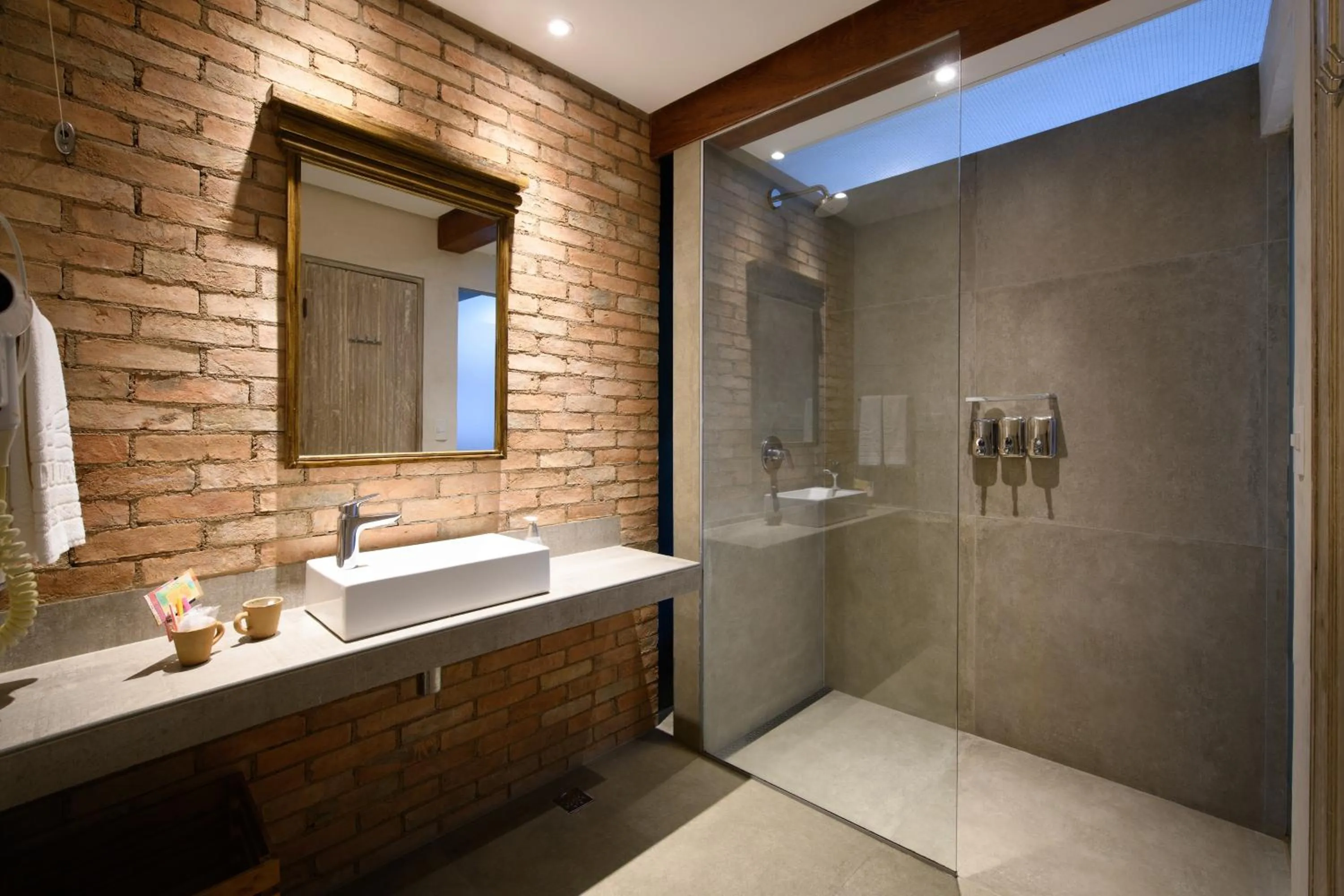 Bathroom in Hotel Canto das Águas - Roteiro de Charme