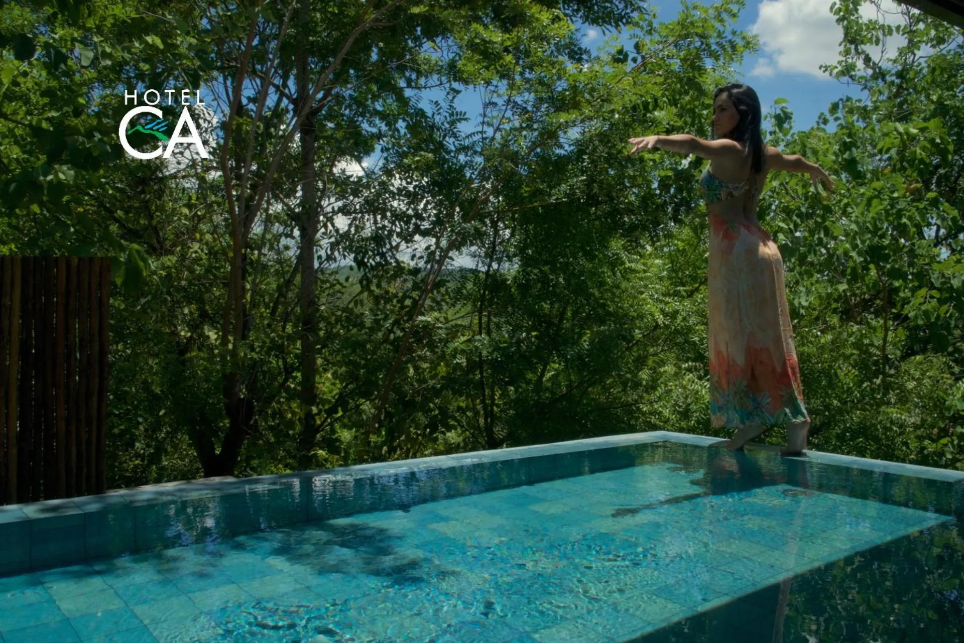 Swimming pool in Hotel Canto das Águas - Roteiro de Charme