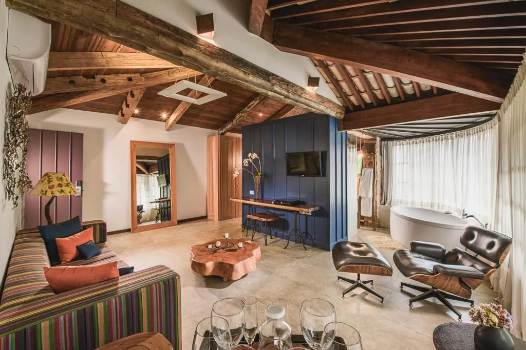 Hotel Canto das Águas - Roteiro de Charme