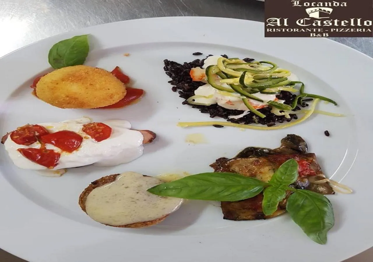 Restaurant/places to eat in La Locanda al Castello
