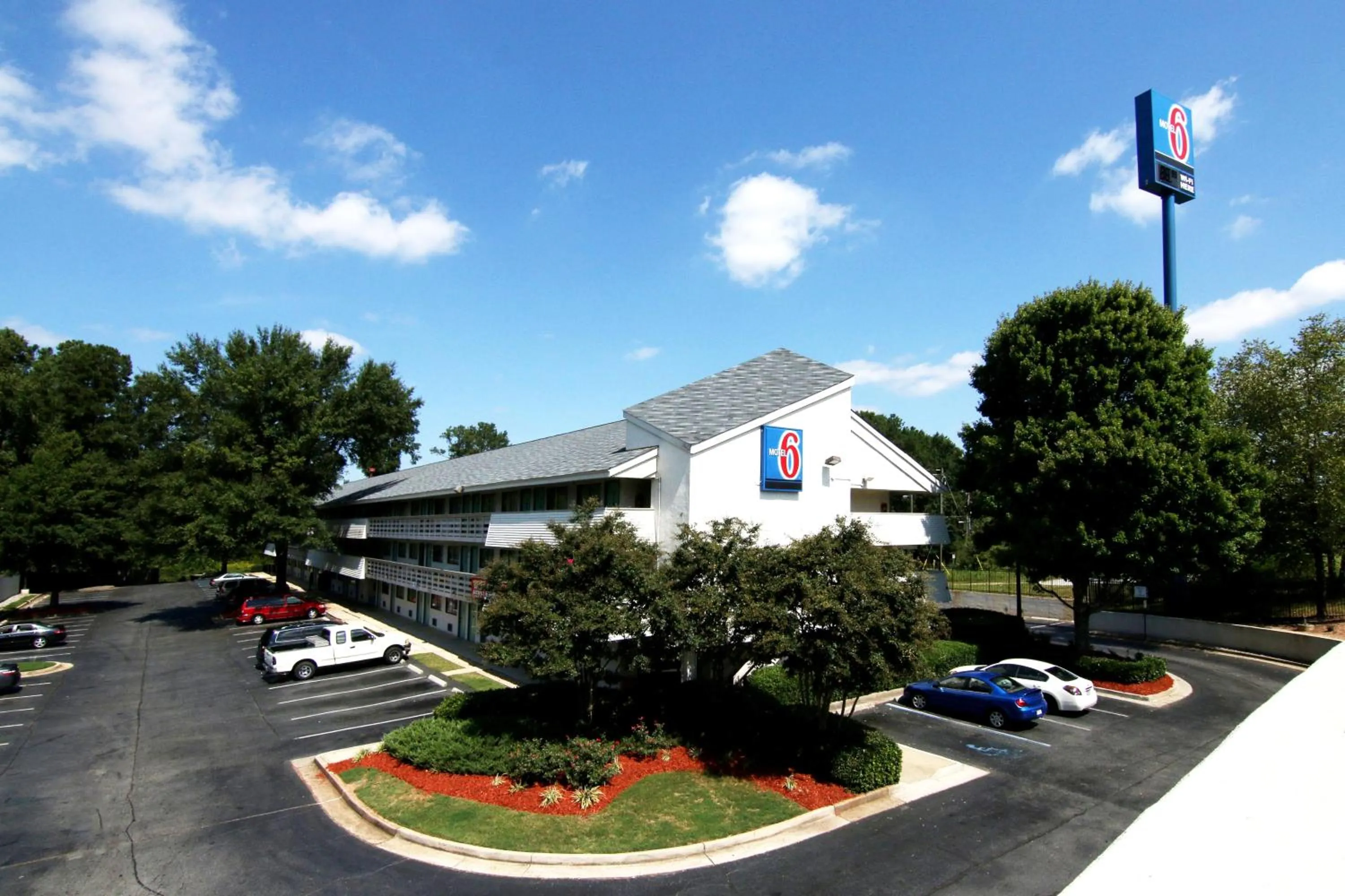 Property building in Motel 6-Tucker, GA - Atlanta Northeast