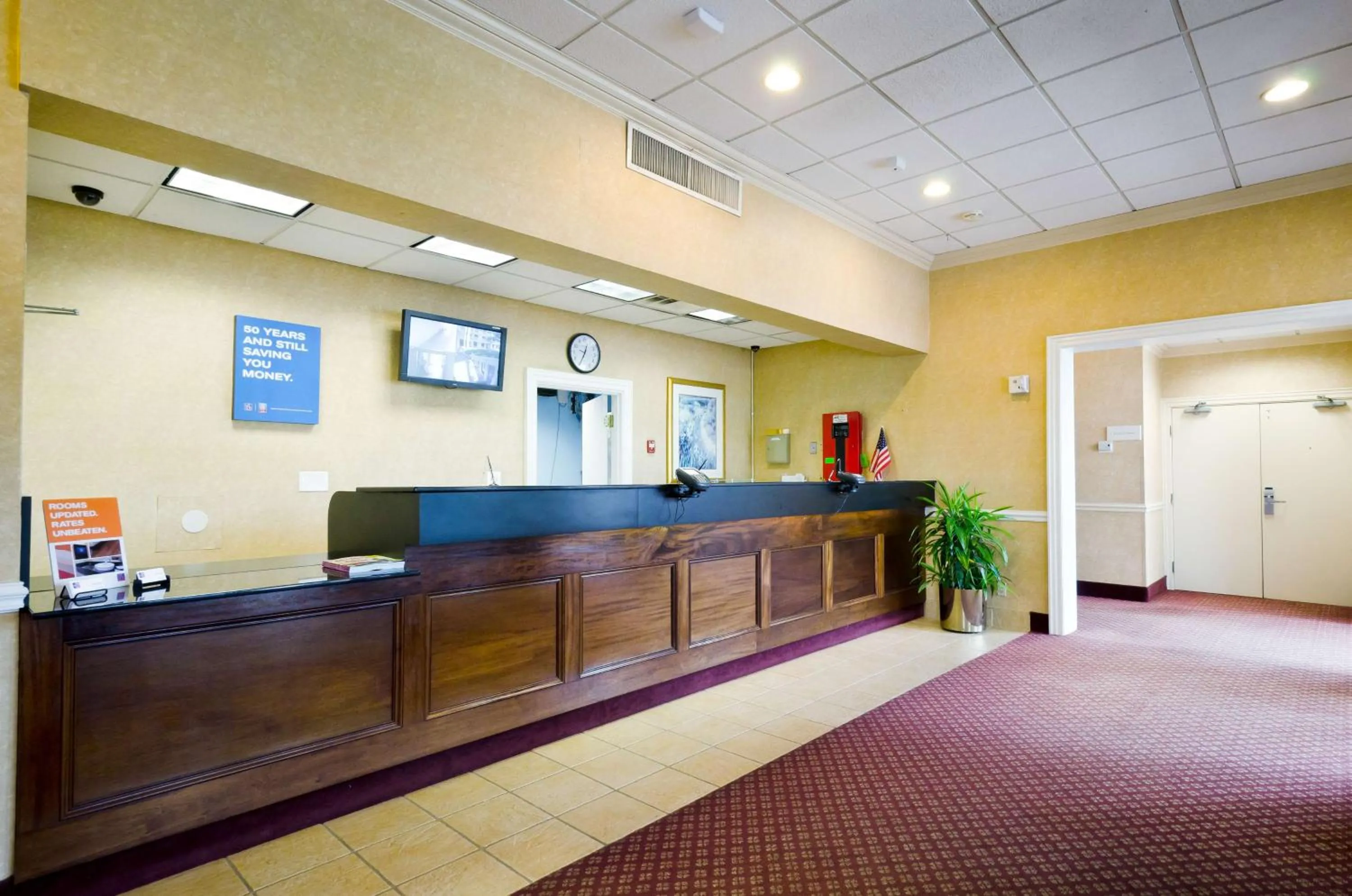 Lobby or reception in Motel 6-Frederick, MD - Fort Detrick