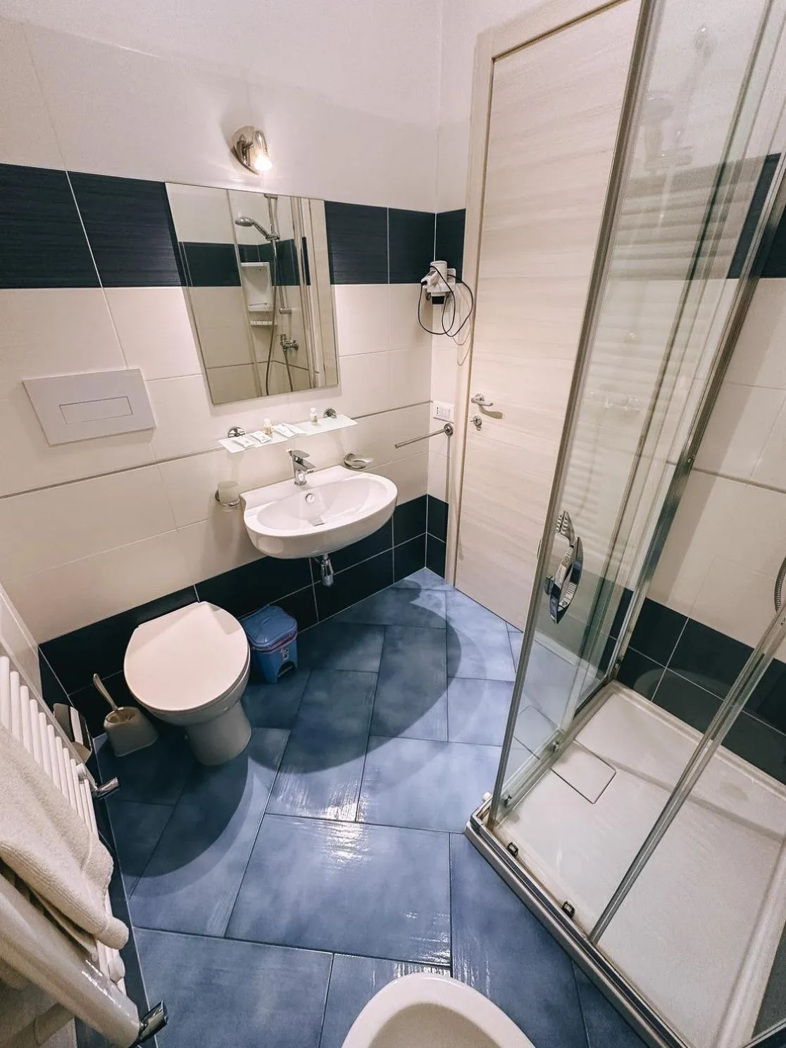 Shower in Affittacamere da Noemi