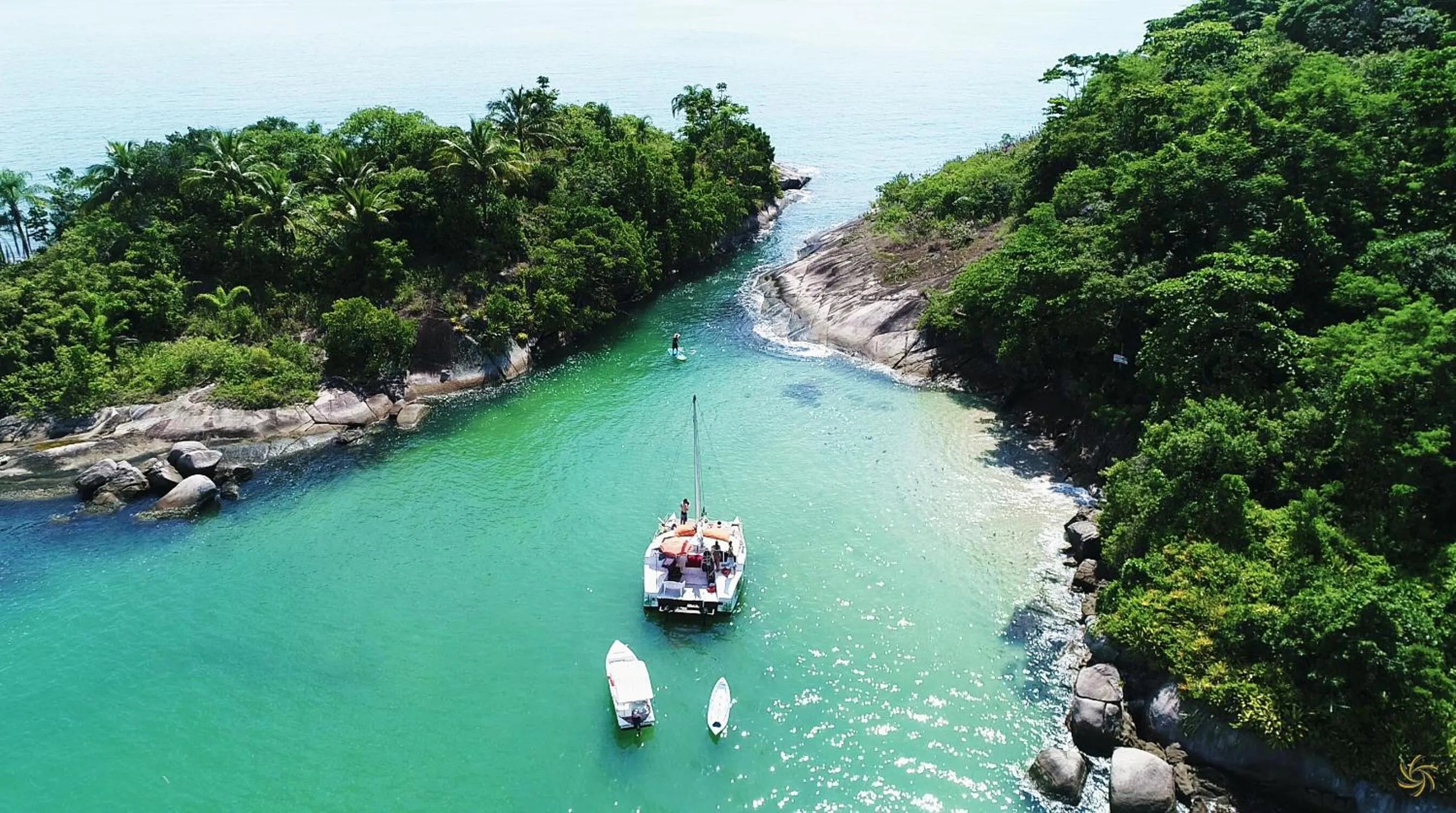 Beach in Hostel Sereia do Mar