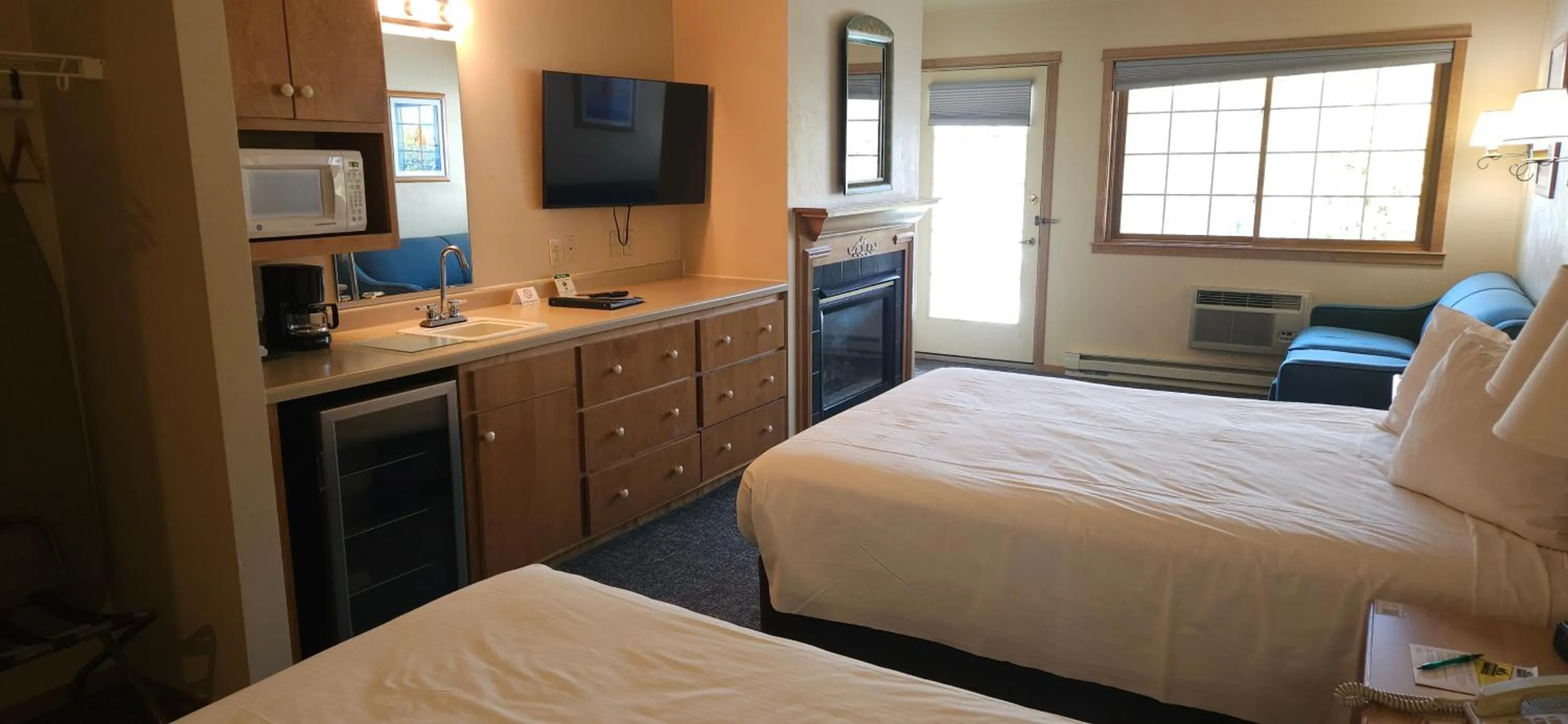 Bed in Homestead Suites - Fish Creek