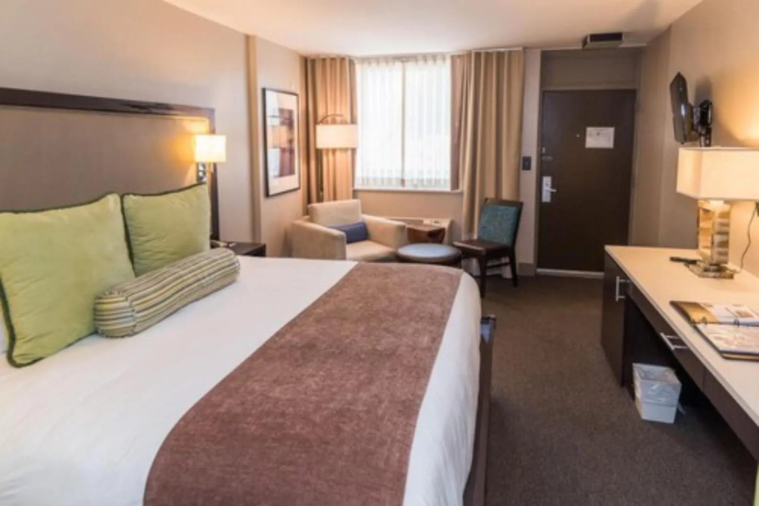 Bed in City Loft Hotel