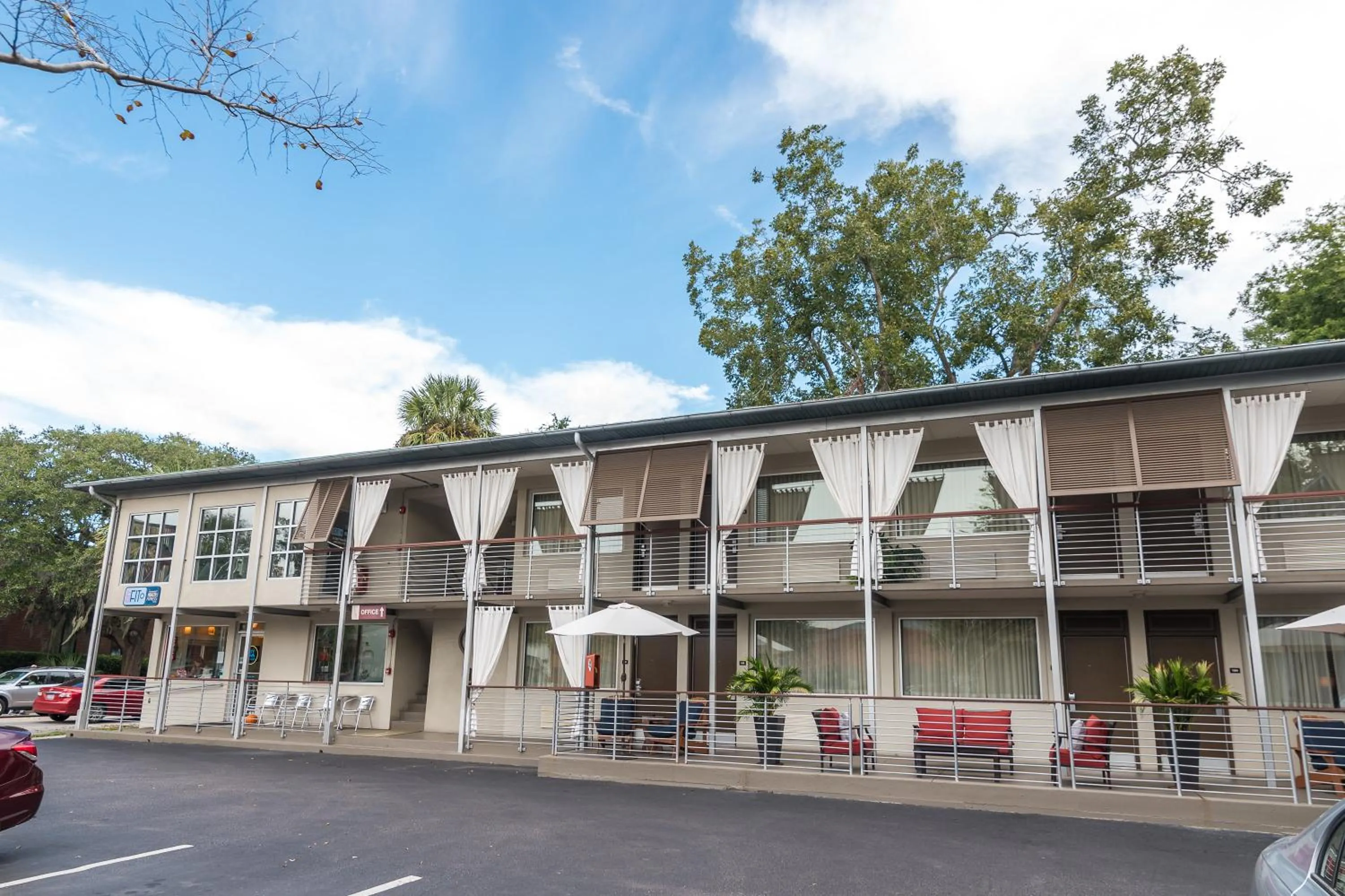 Property building in City Loft Hotel