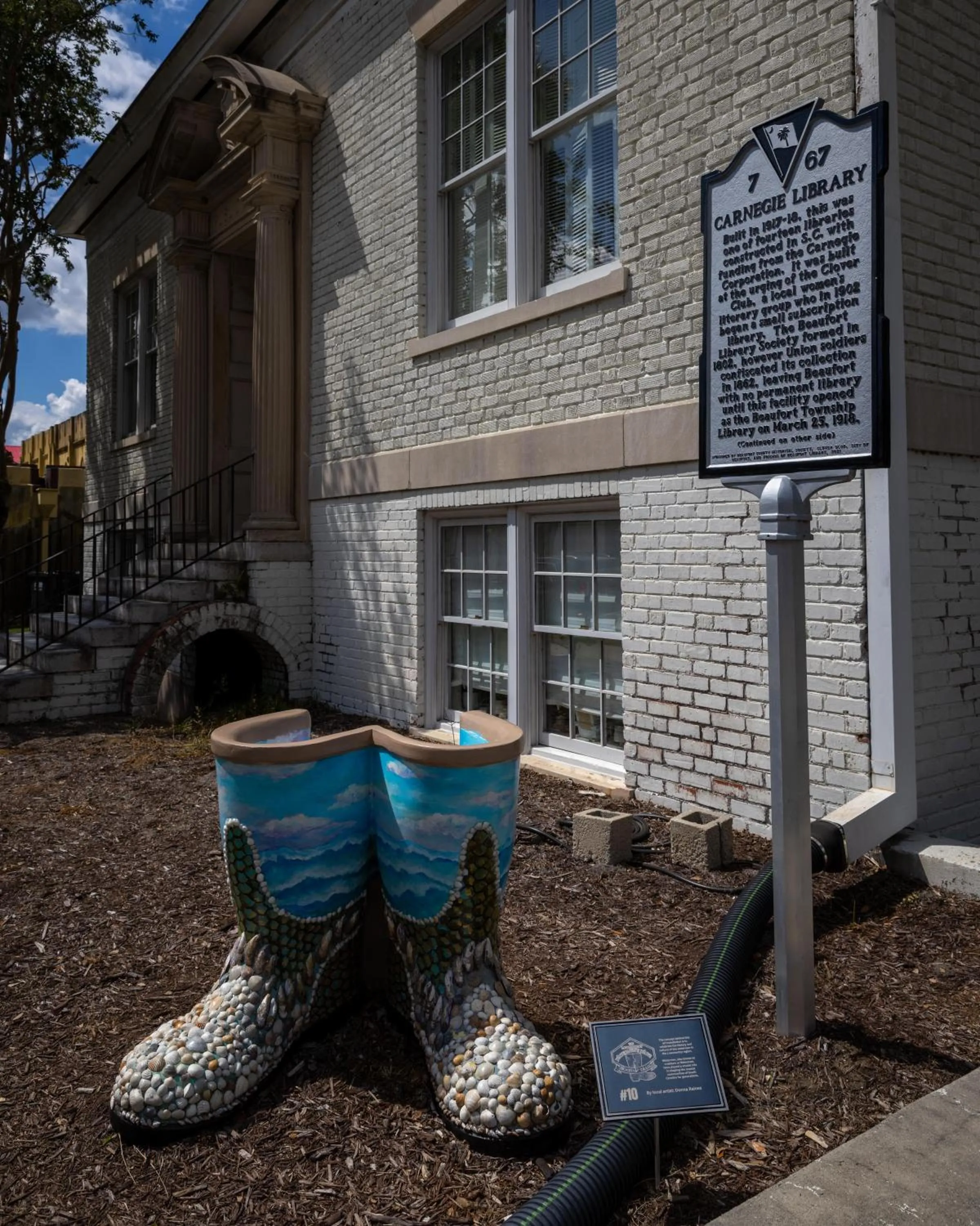 Nearby landmark in City Loft Hotel