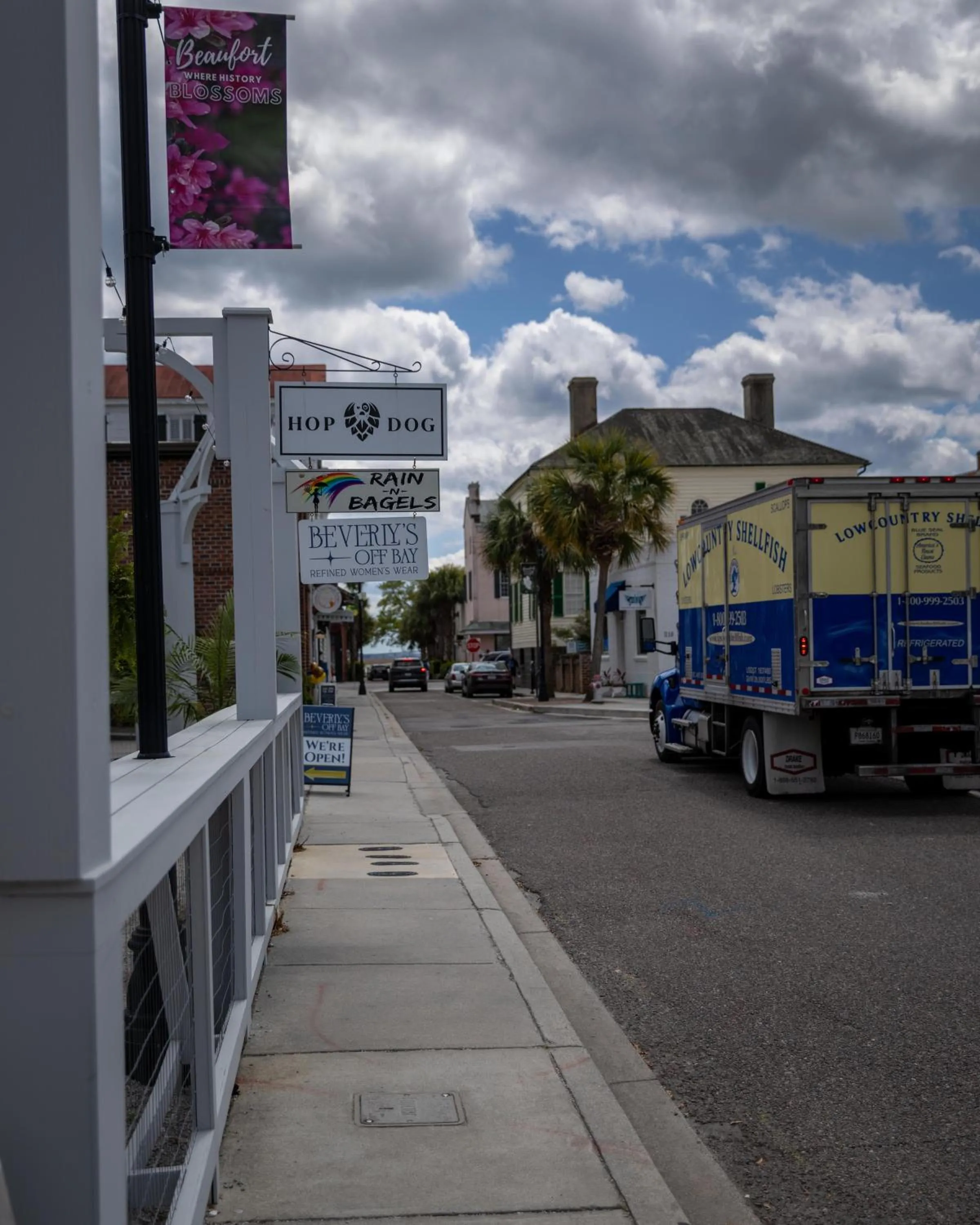 Neighbourhood in City Loft Hotel