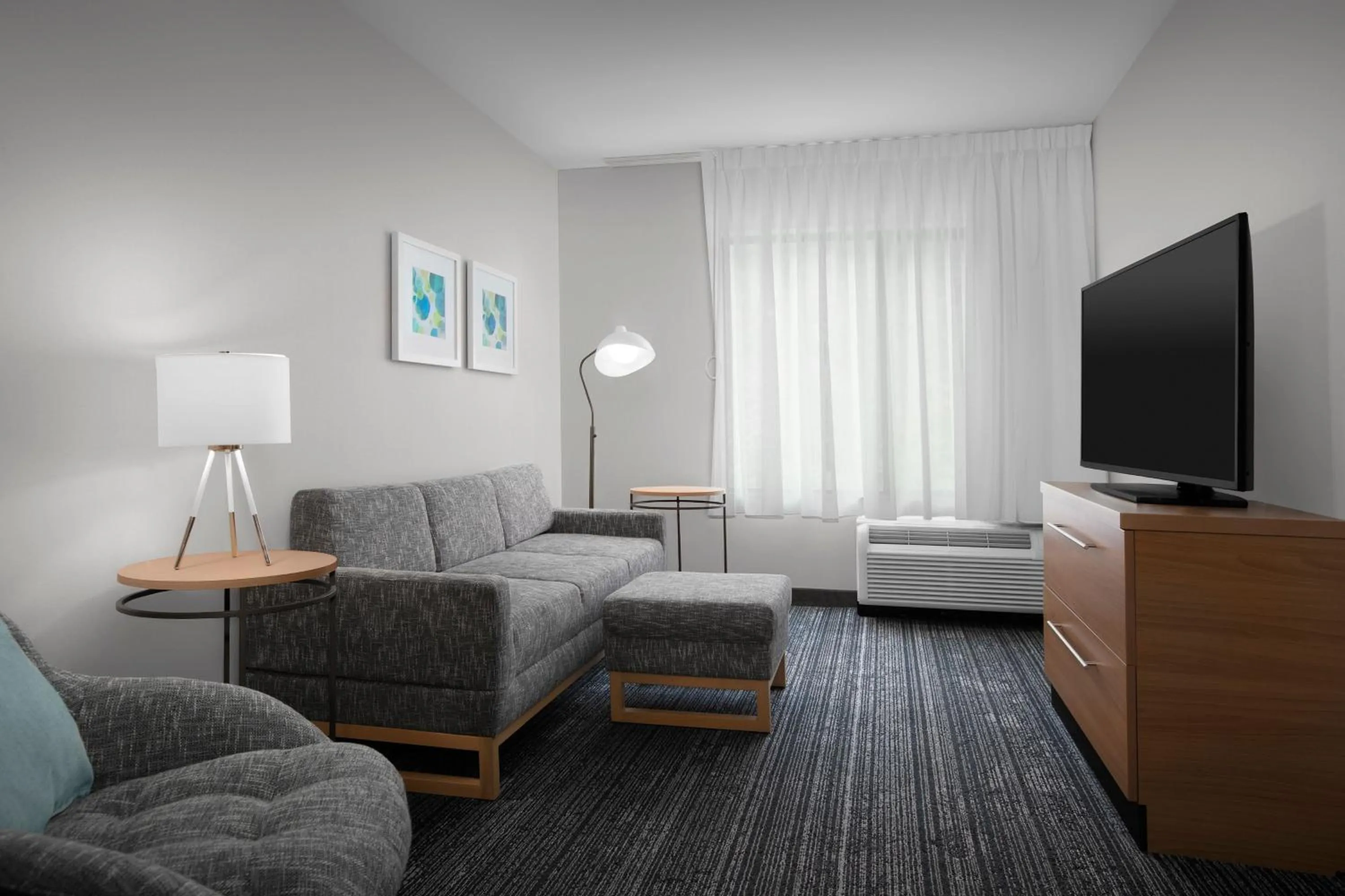 Living room in TownePlace Suites Bridgeport Clarksburg