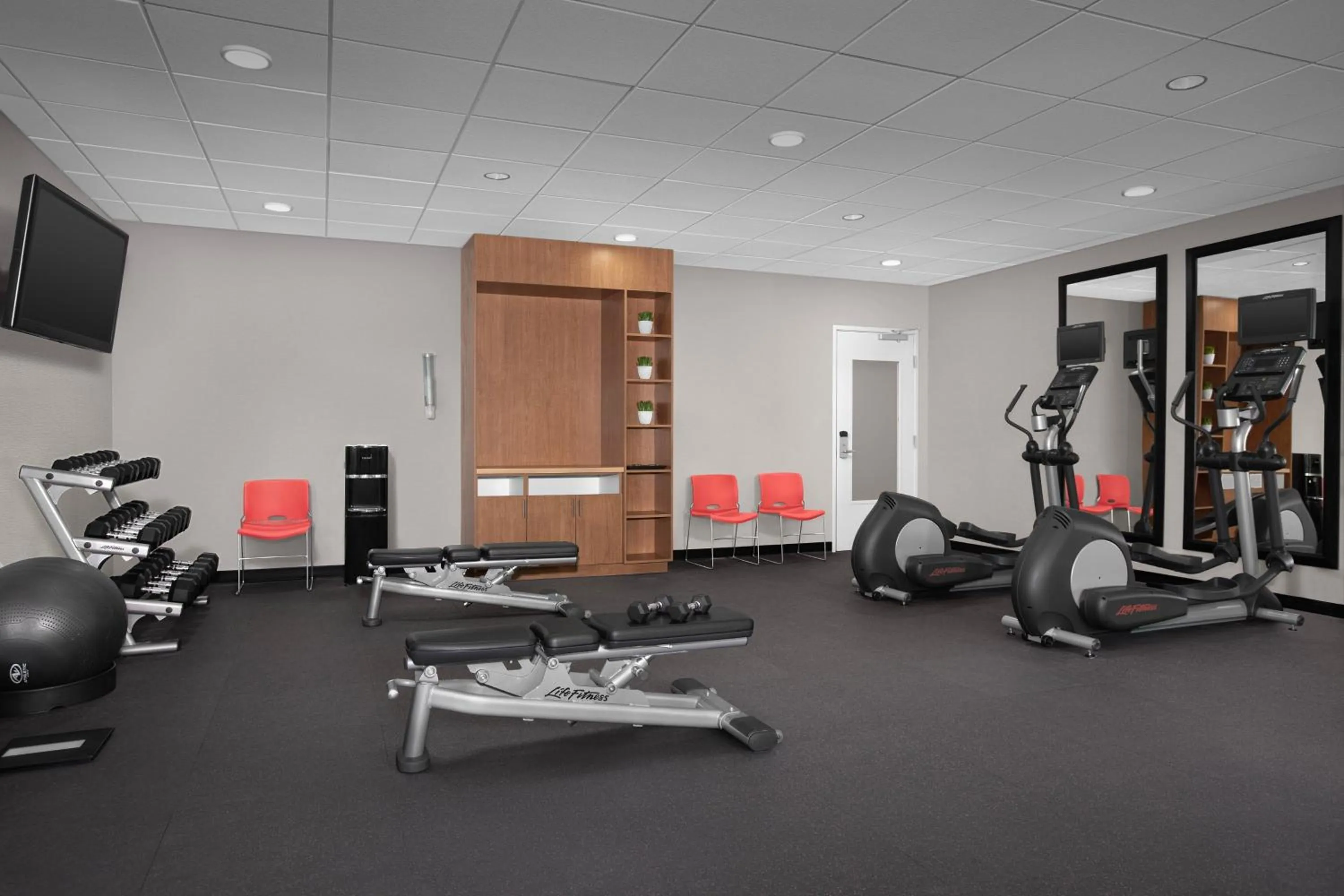 Fitness centre/facilities in TownePlace Suites Bridgeport Clarksburg