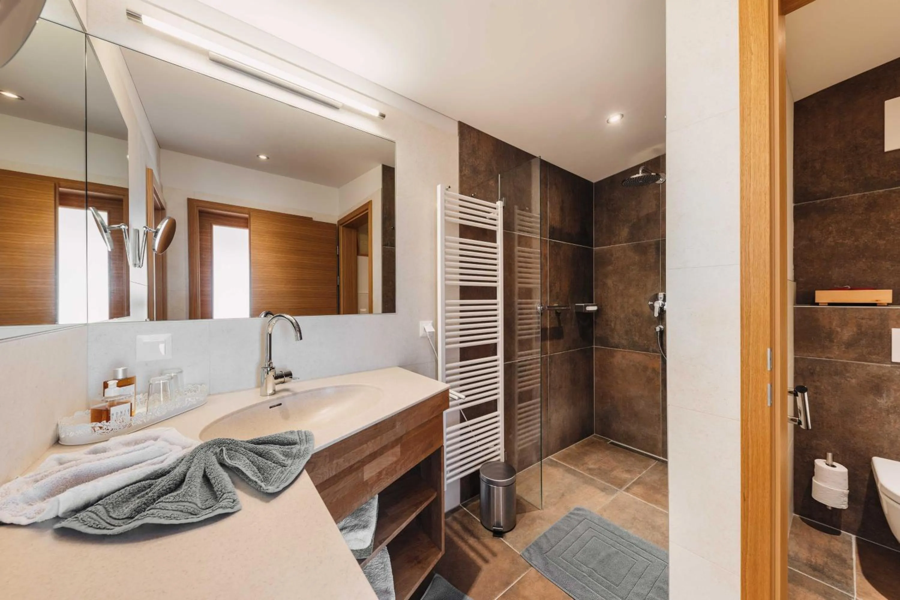 Bathroom in Längseeleit'n