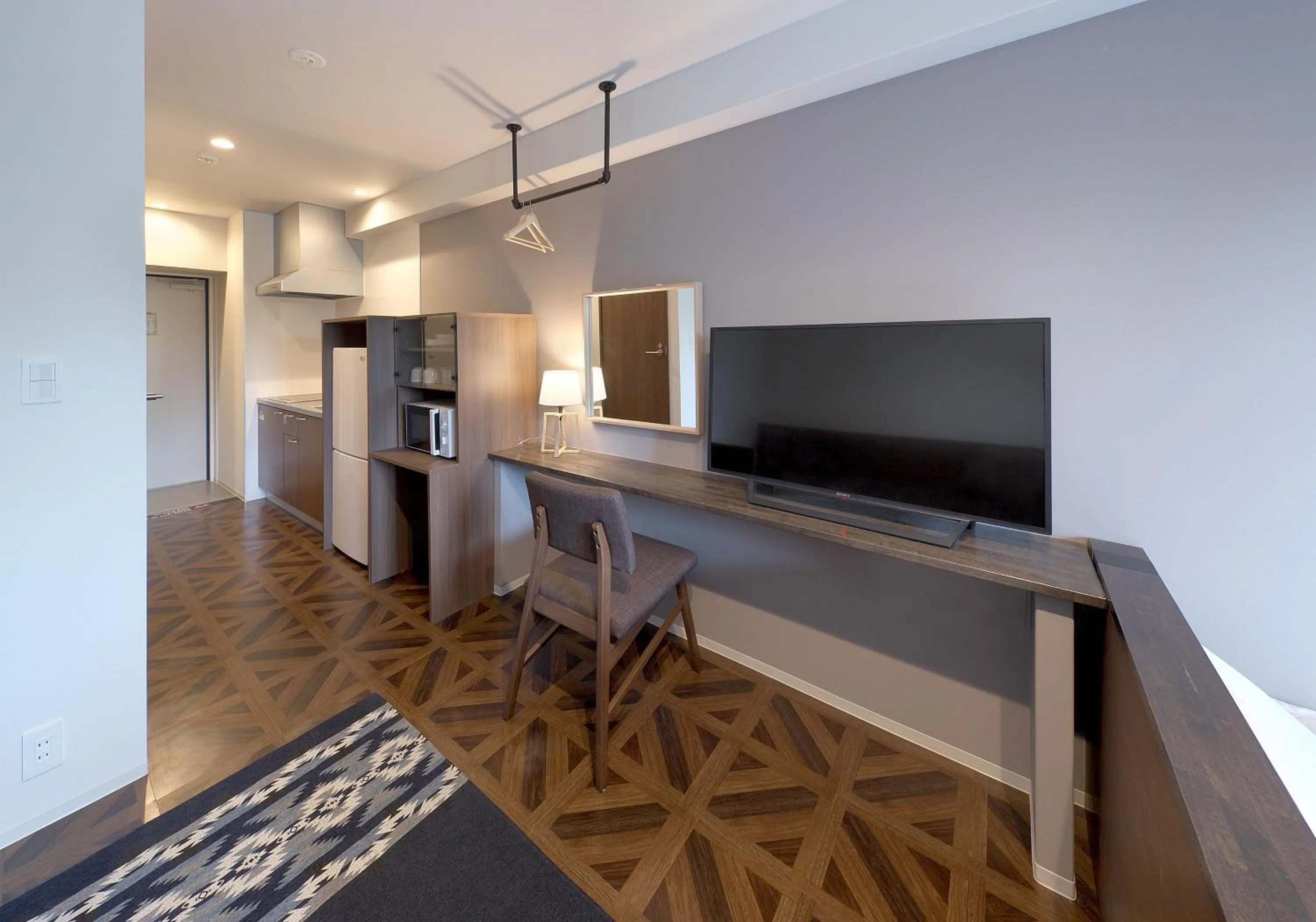 TV and multimedia in e-stay ebisu