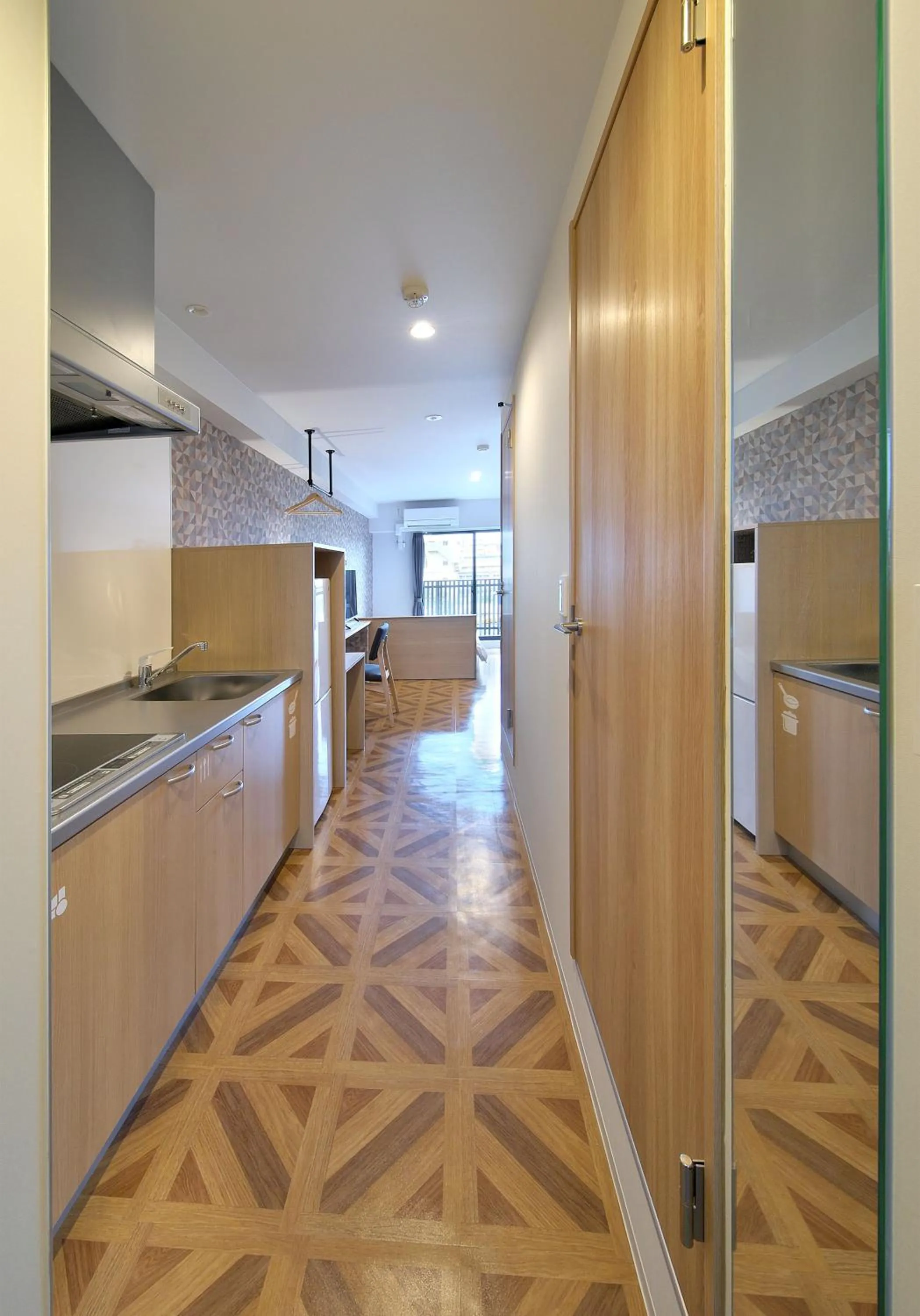 Kitchen or kitchenette in e-stay ebisu