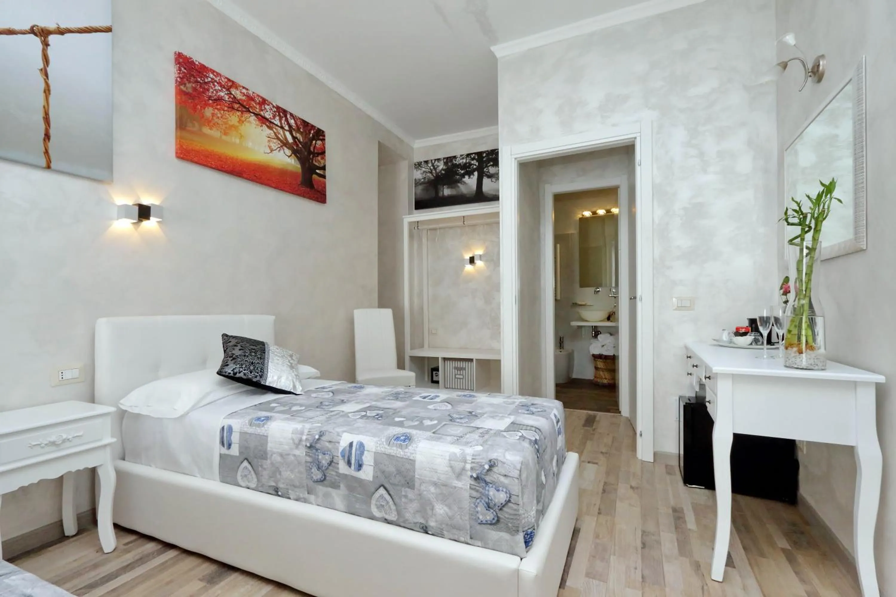 Bedroom, Bed in Just Chilling Suite