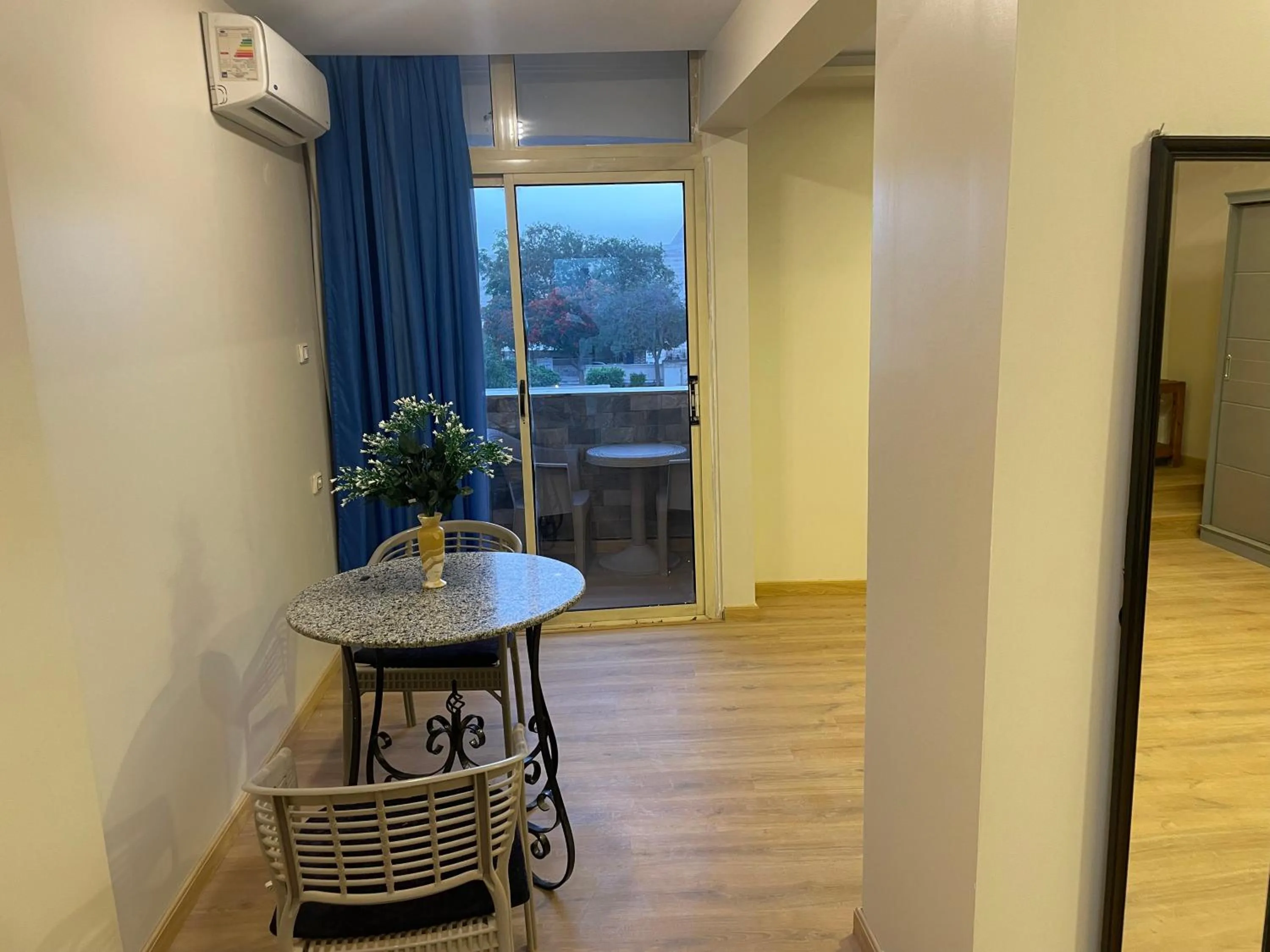 Dining area in Pyramids View Inn Bed & Breakfast