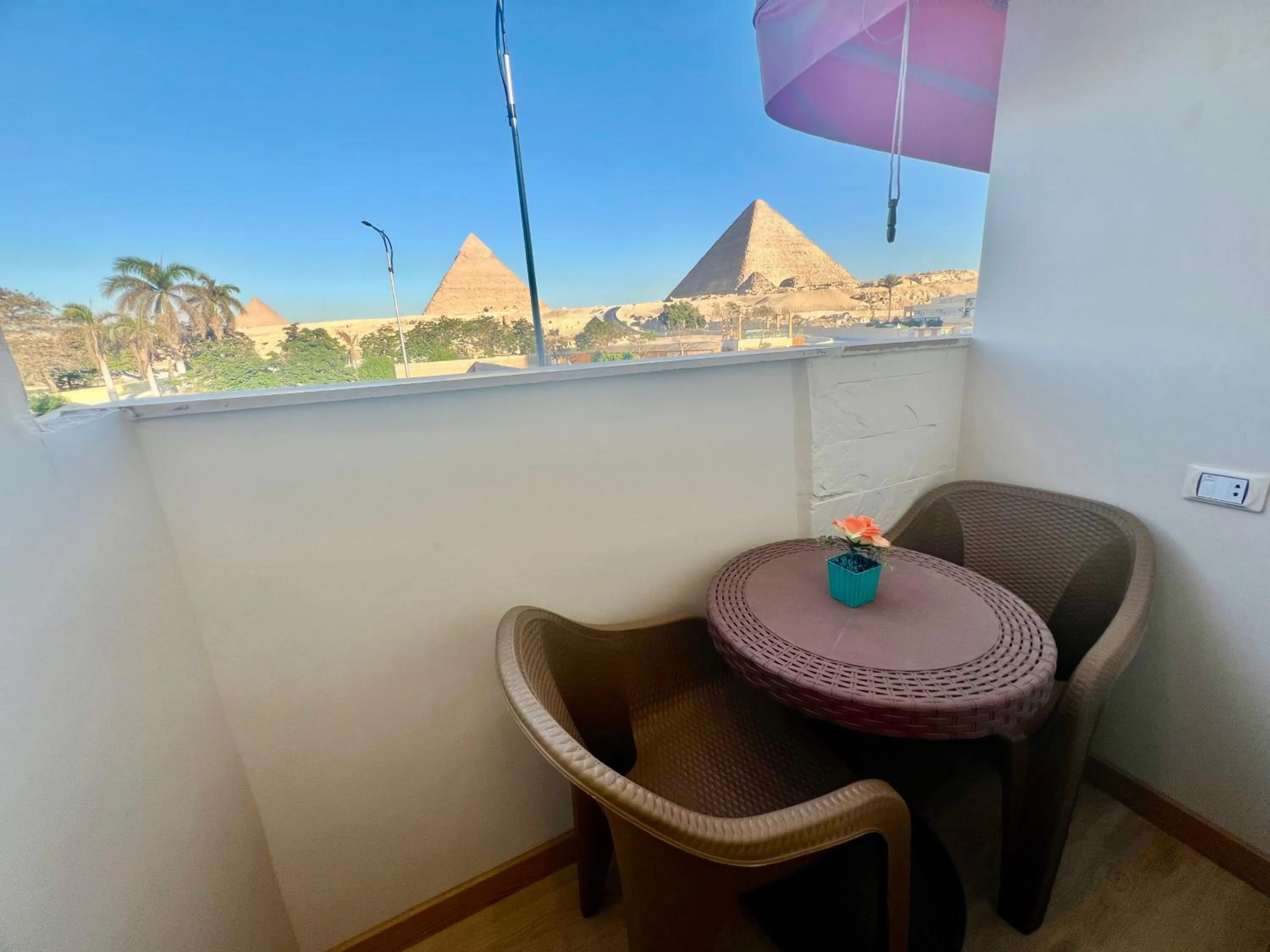 Balcony/Terrace in Pyramids View Inn Bed & Breakfast