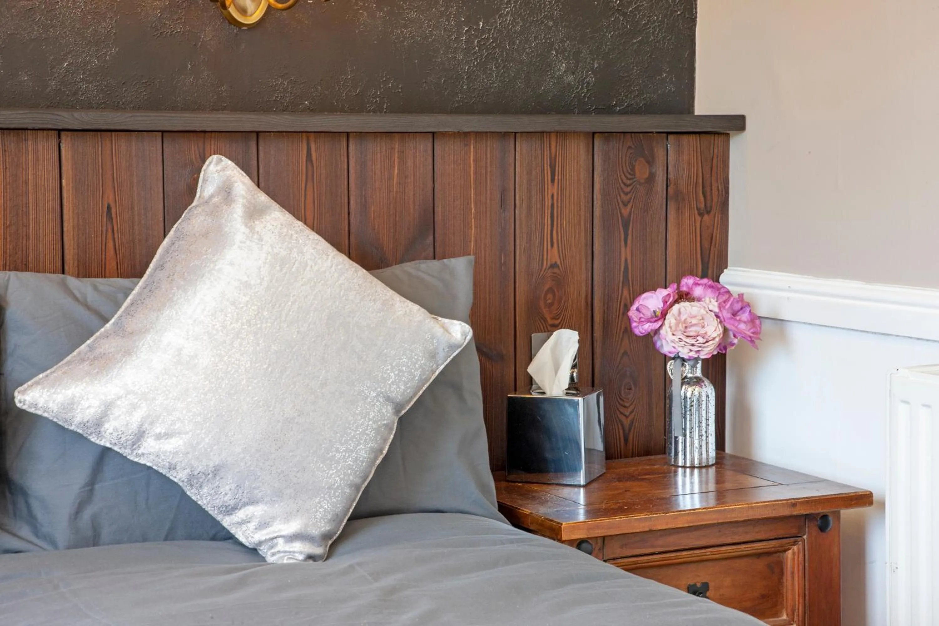 Decorative detail in The Galley Of Lorne Inn