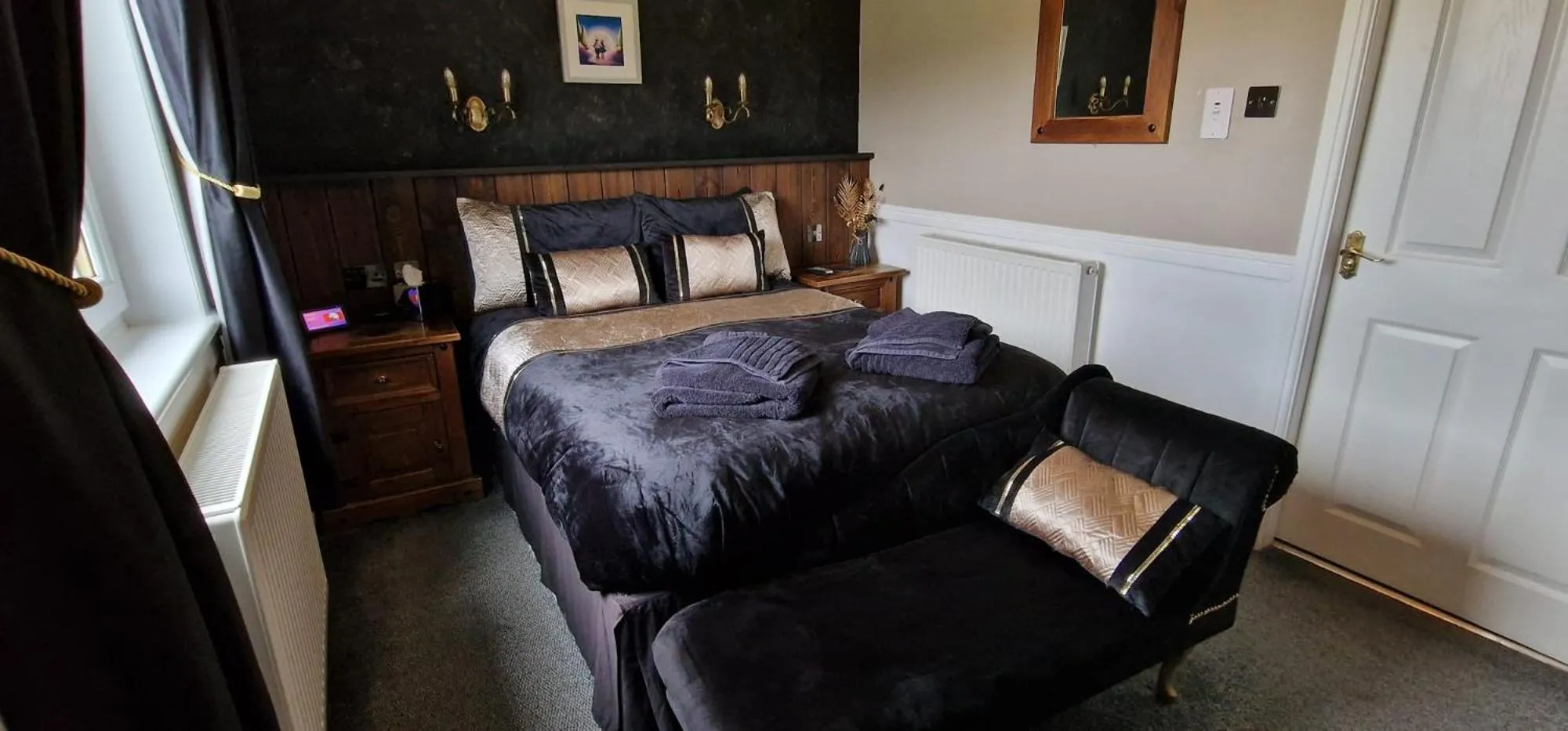 Bed in The Galley Of Lorne Inn