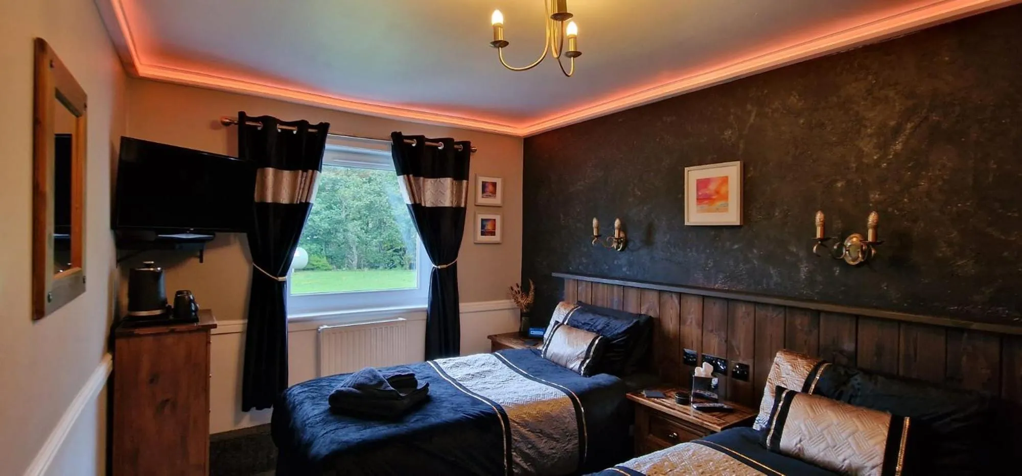 Bed in The Galley Of Lorne Inn