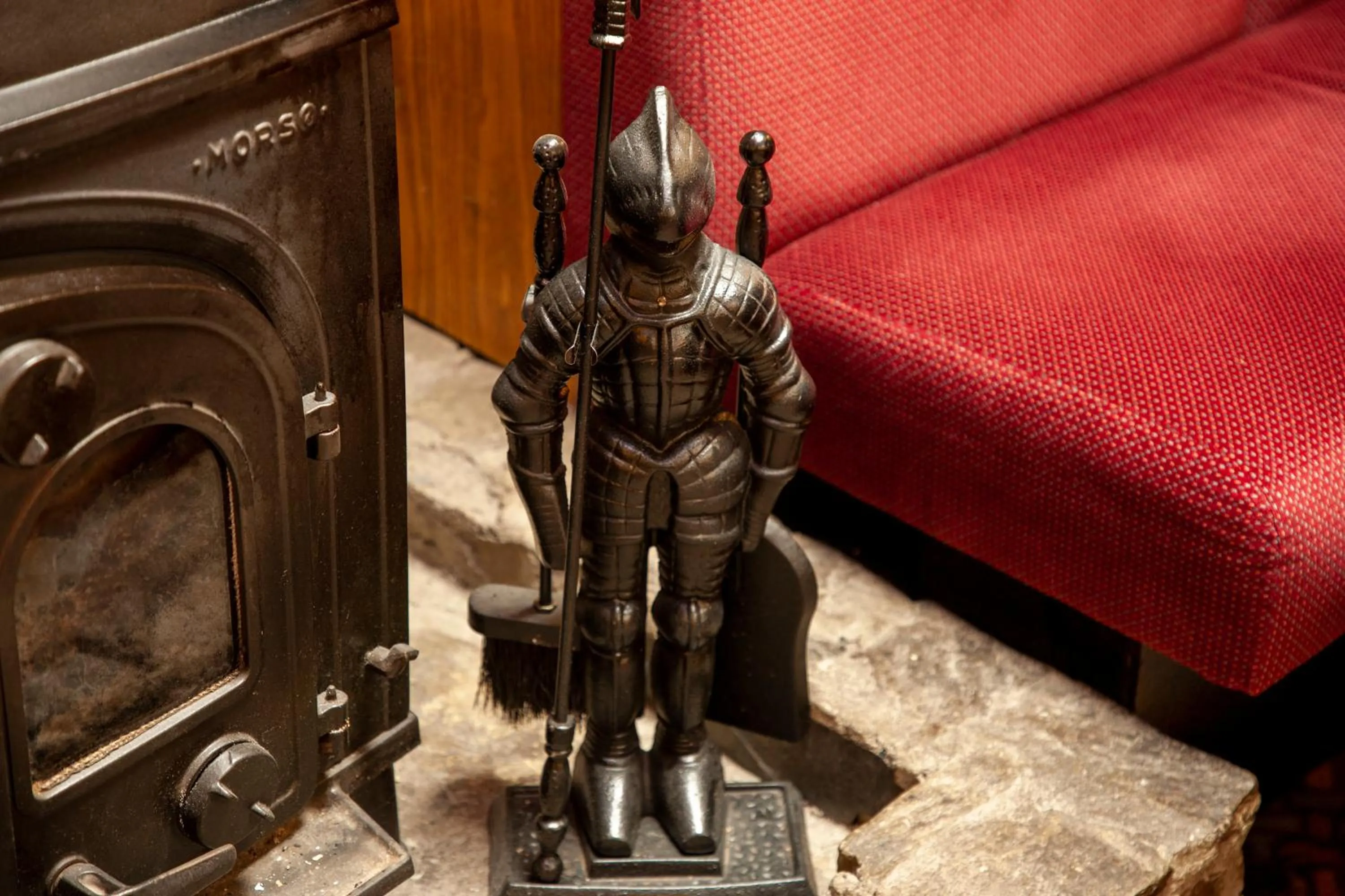 Lounge or bar in The Galley Of Lorne Inn