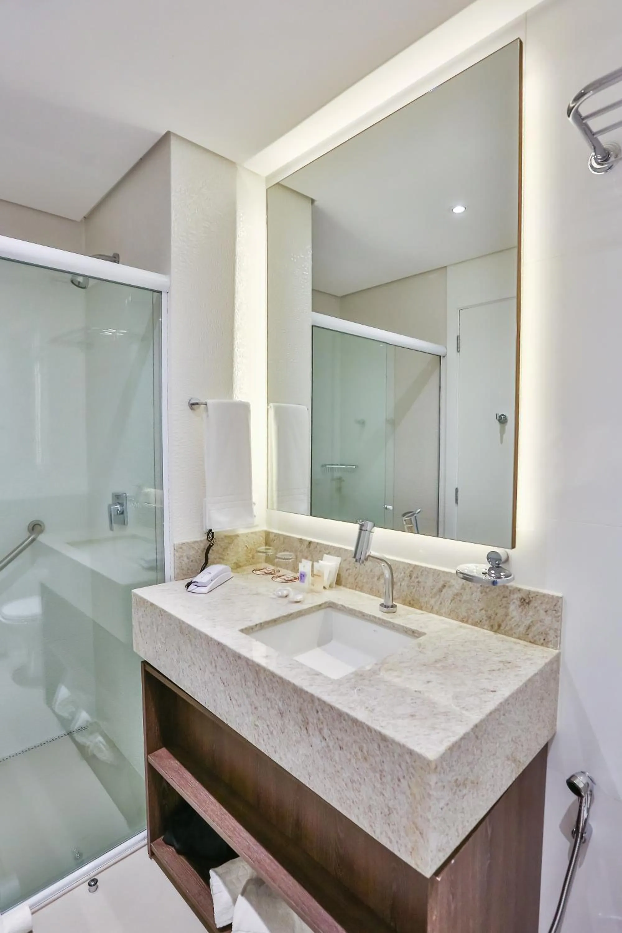 Bathroom in Transamerica Collection Goiania