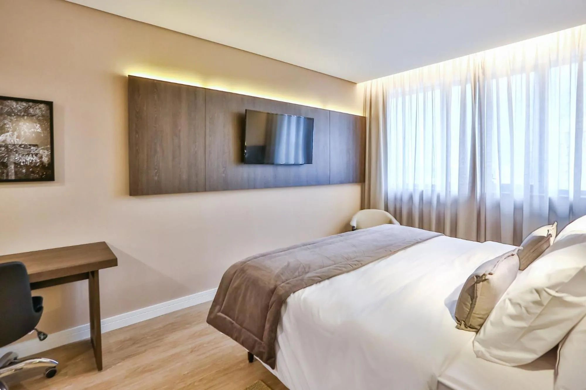 Bedroom, Bed in Transamerica Collection Goiania