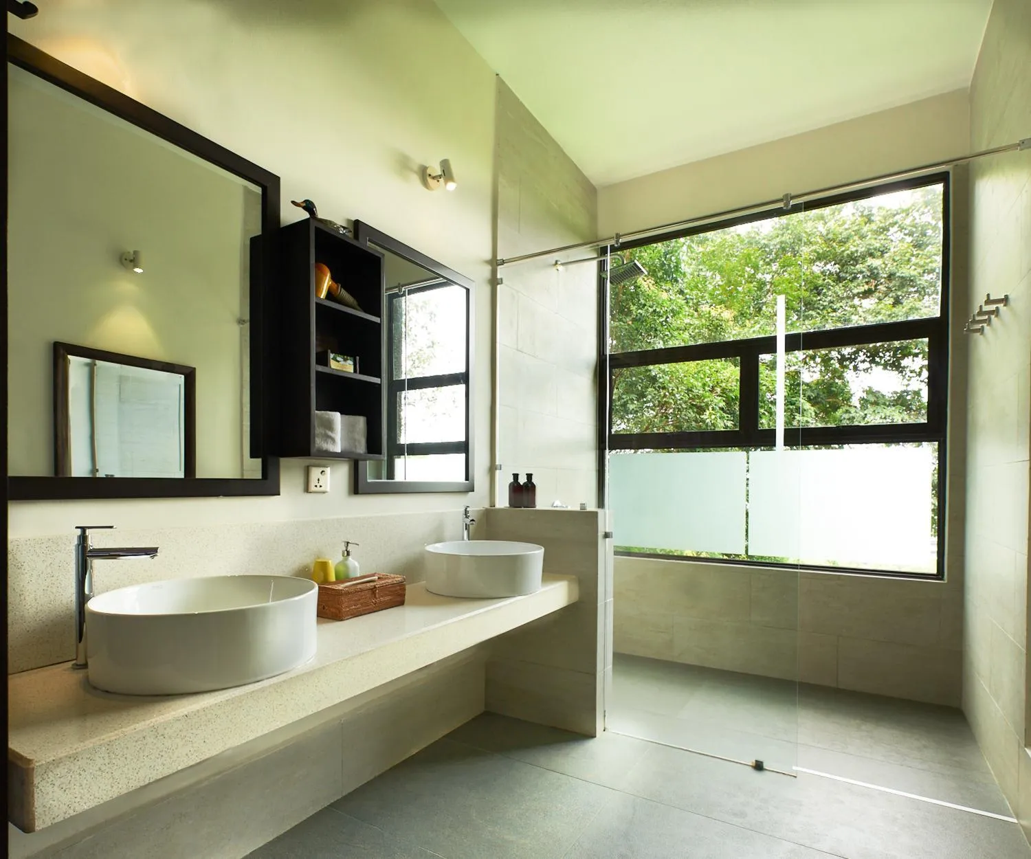 Toilet in Ambong Rainforest Retreat