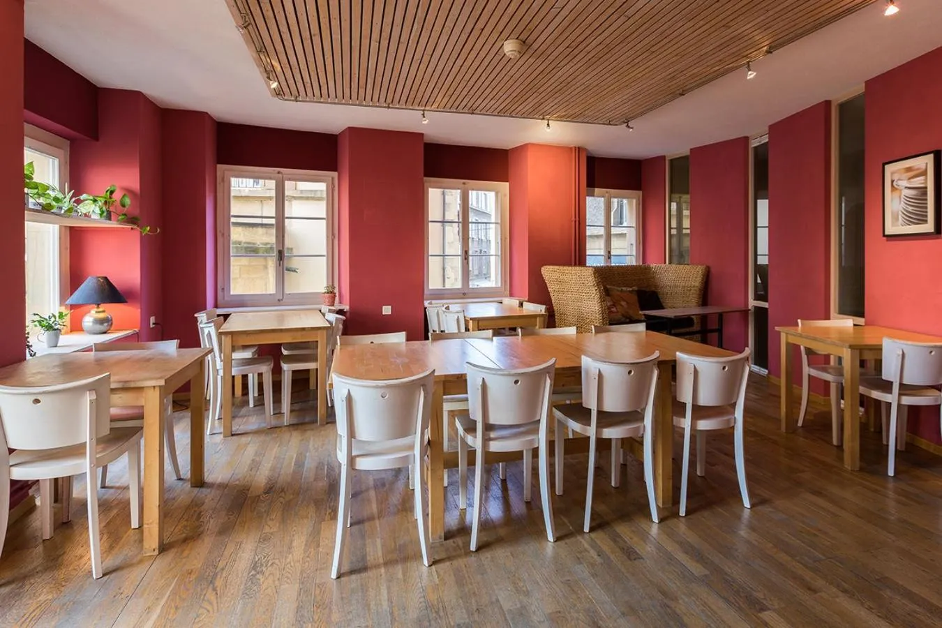 Le Café-Hôtel de L'Aubier