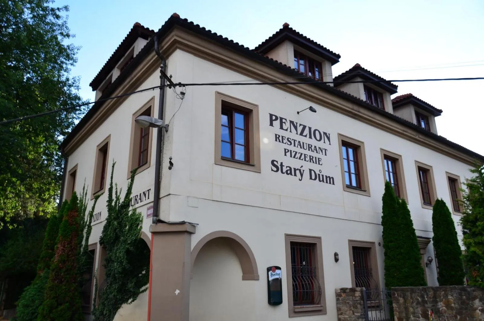 Facade/entrance in Stary dum