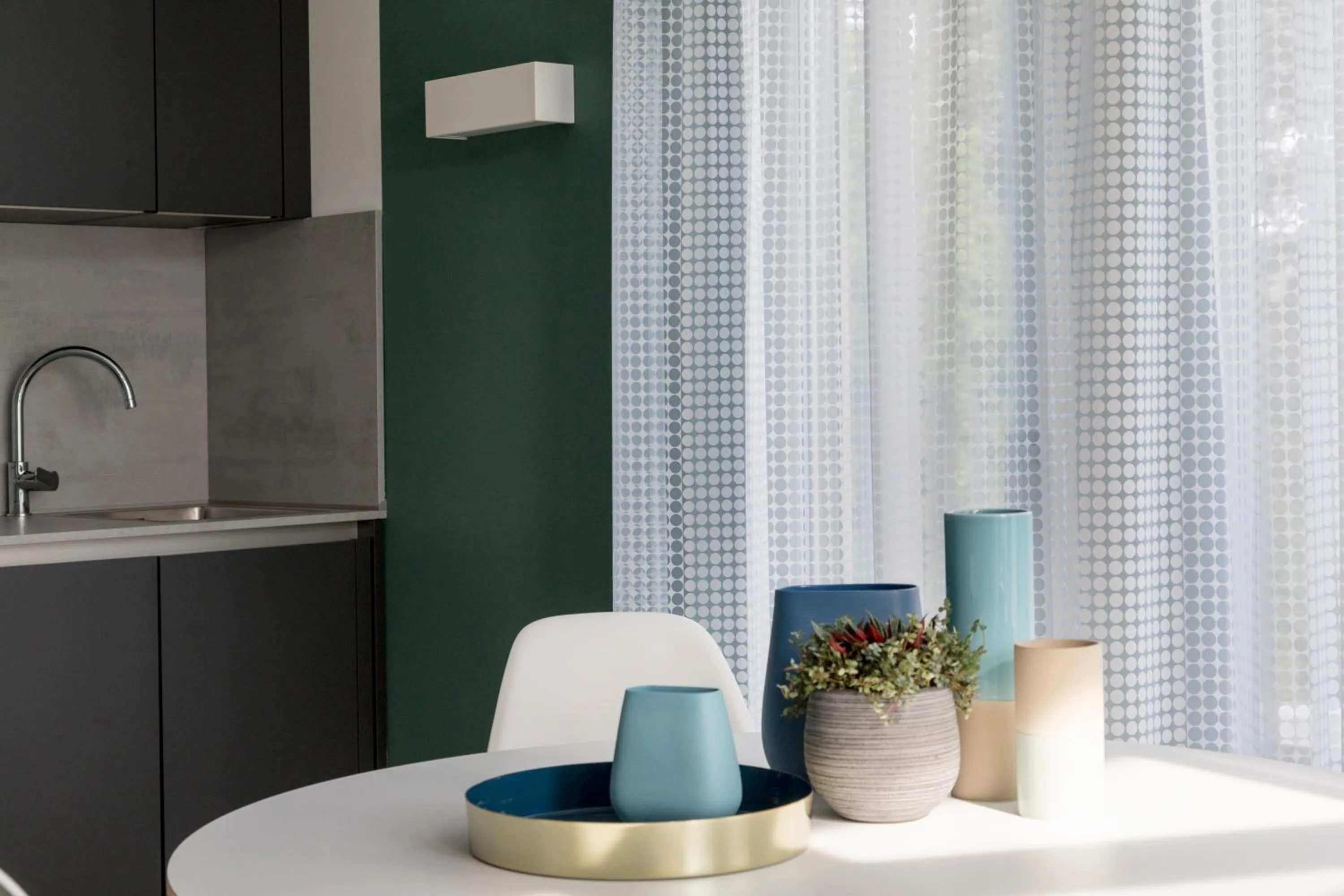 Kitchen or kitchenette in Park Penthouses Insel Eiswerder by Suite030